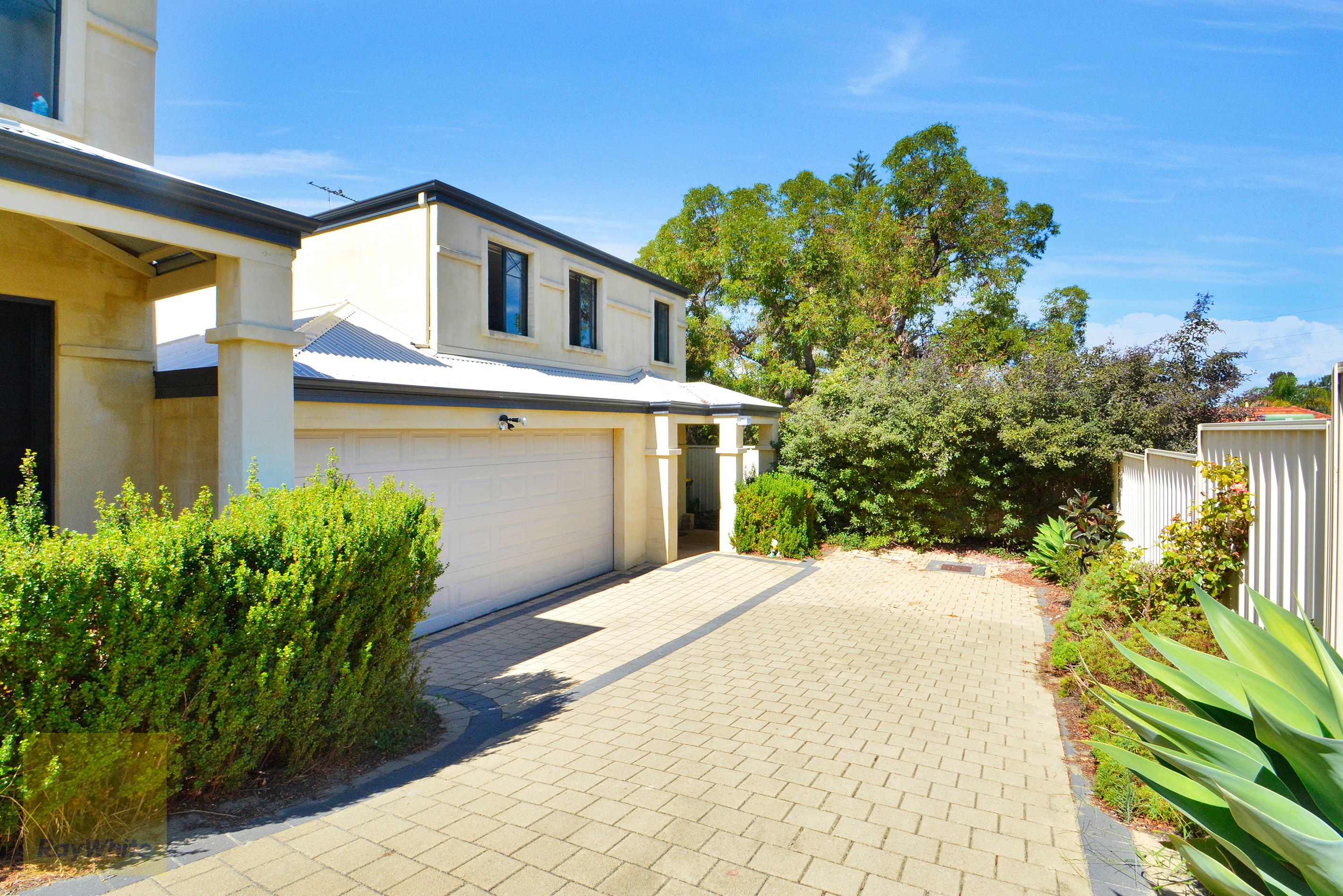 11D Kimbara Place, Nollamara, WA 6061