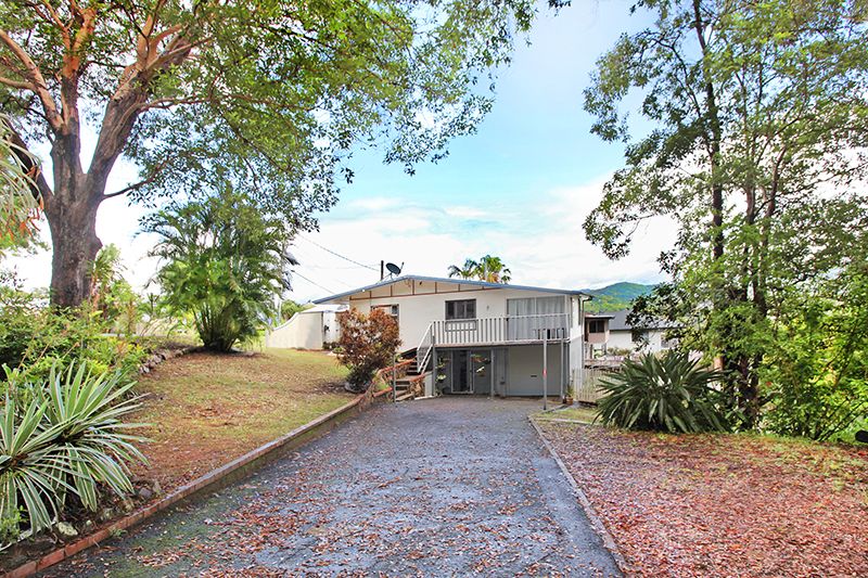 2 Erbacher Road, Nambour, QLD 4560