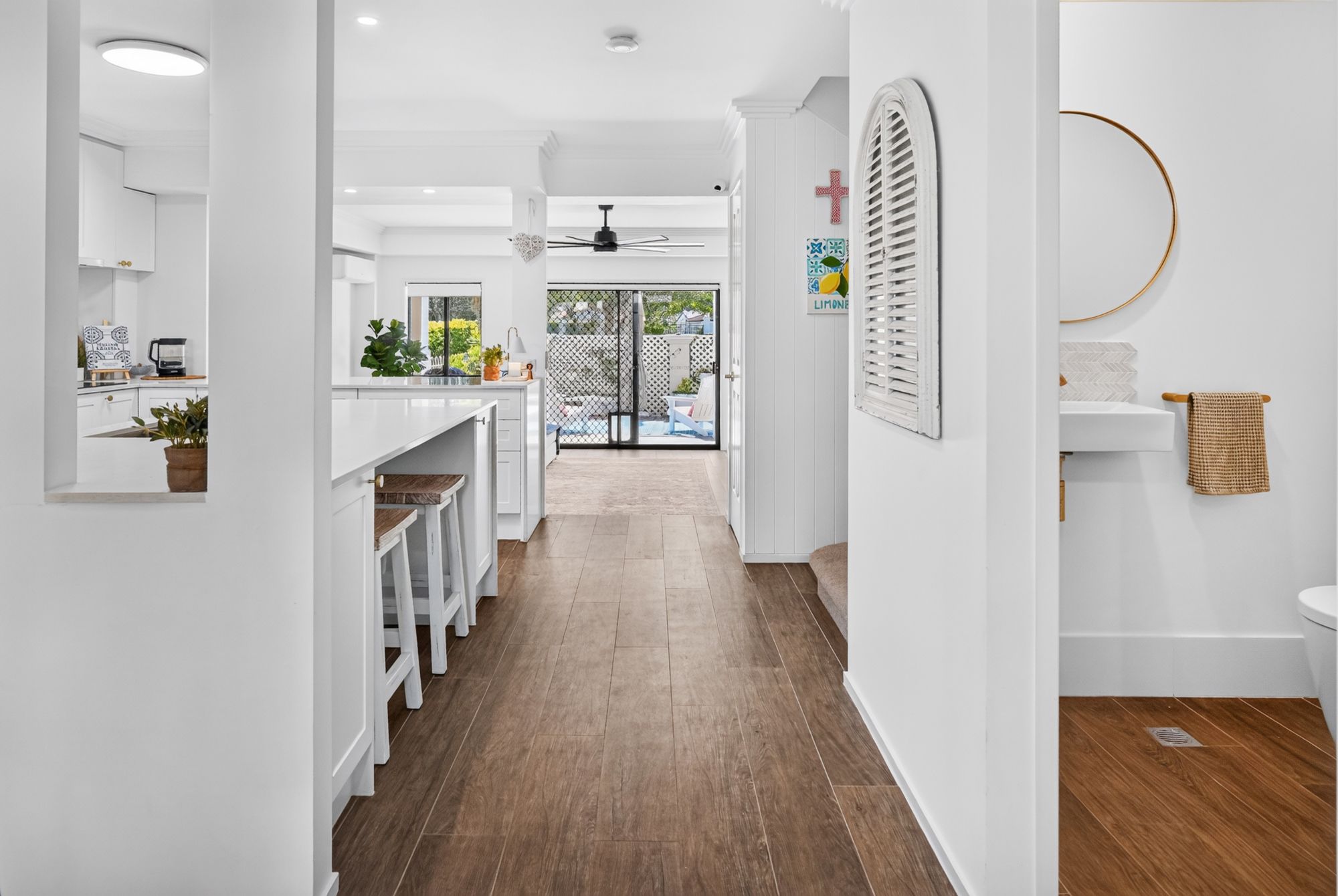 6/1 Bronberg Court — photo 12 of 30
