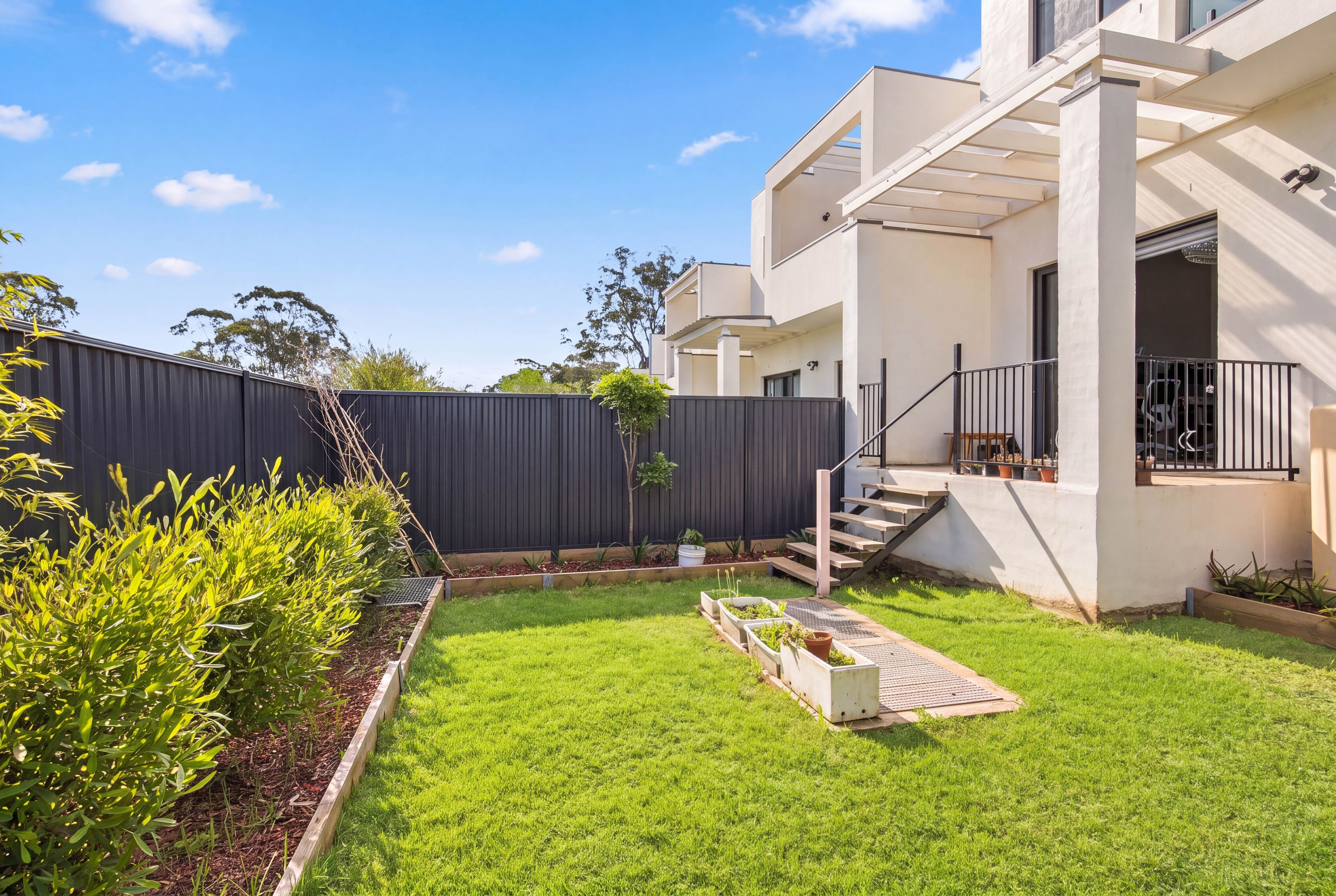 22 Treffone Avenue — photo 3 of 18