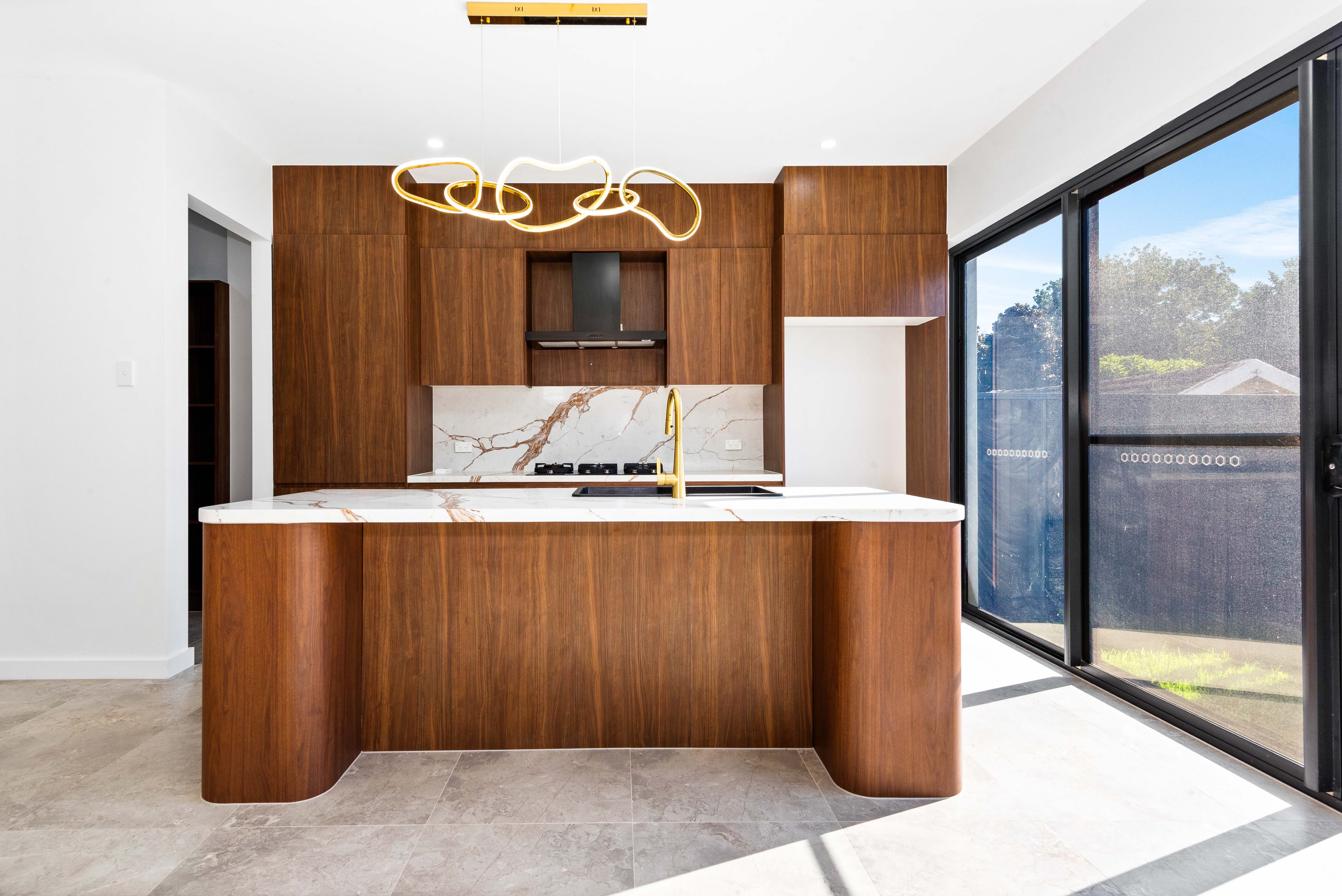 14A Riverside Avenue — photo 3 of 15