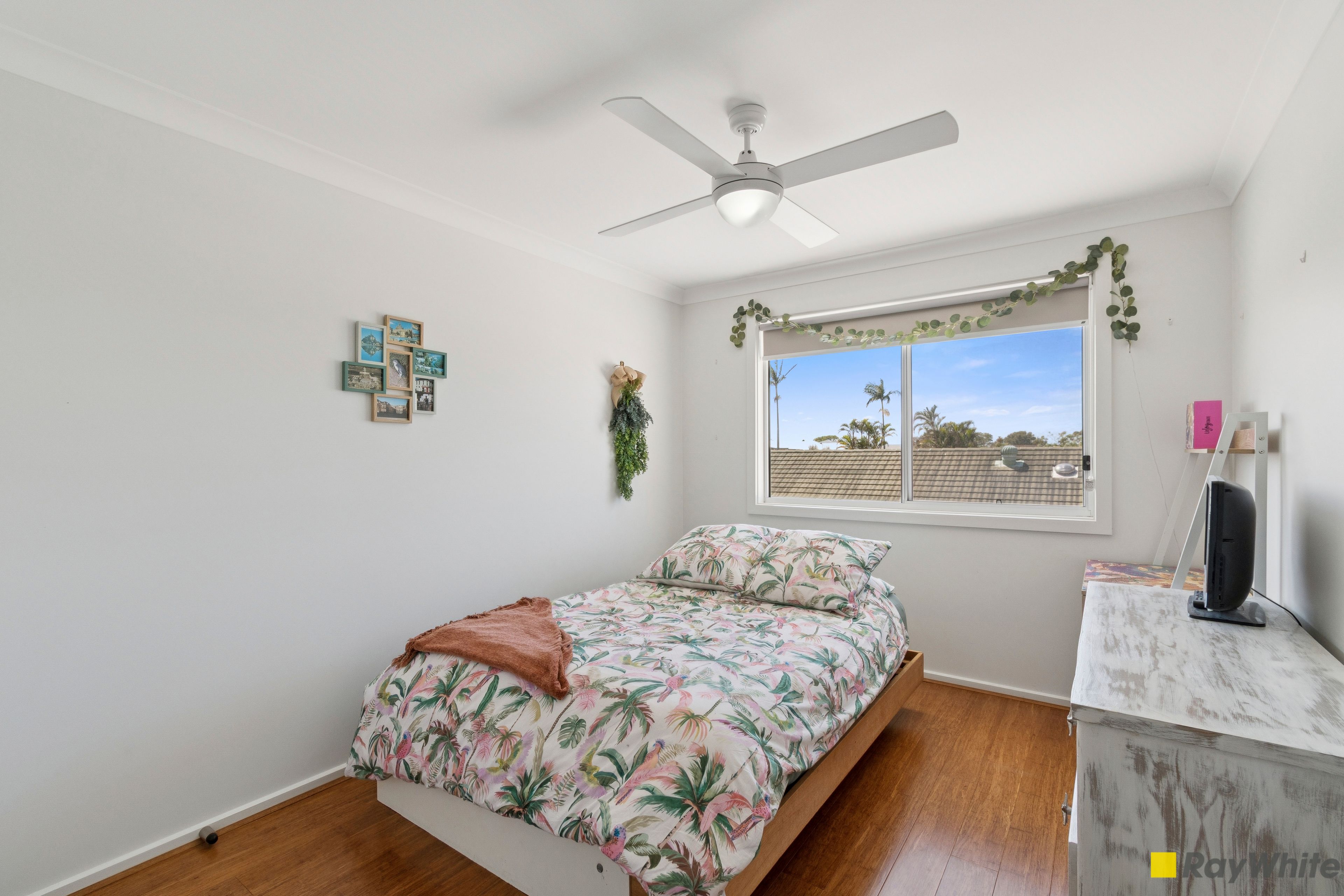 77A Pioneer Road — photo 7 of 9