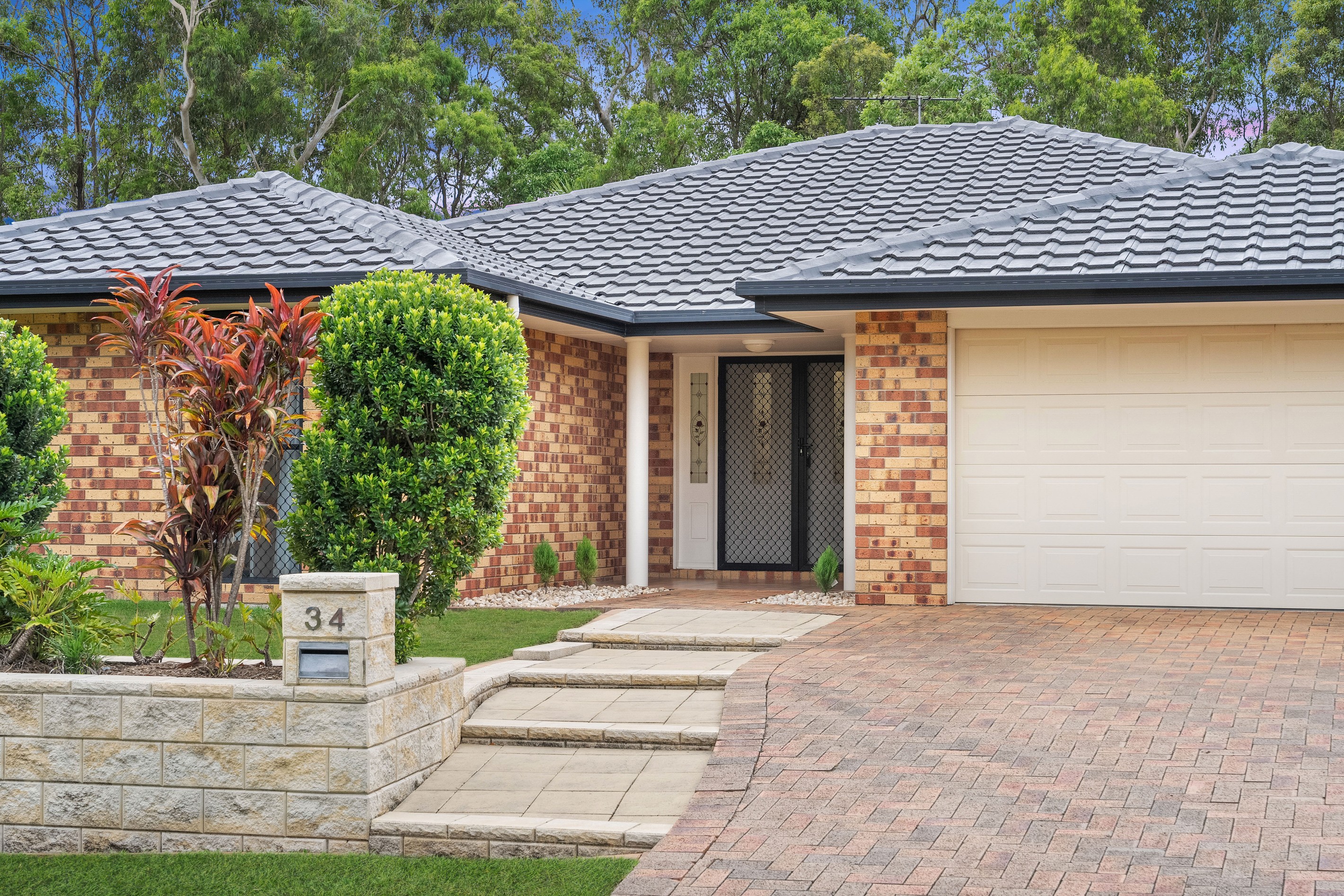 34 Warrego Crescent, Murrumba Downs, QLD 4503