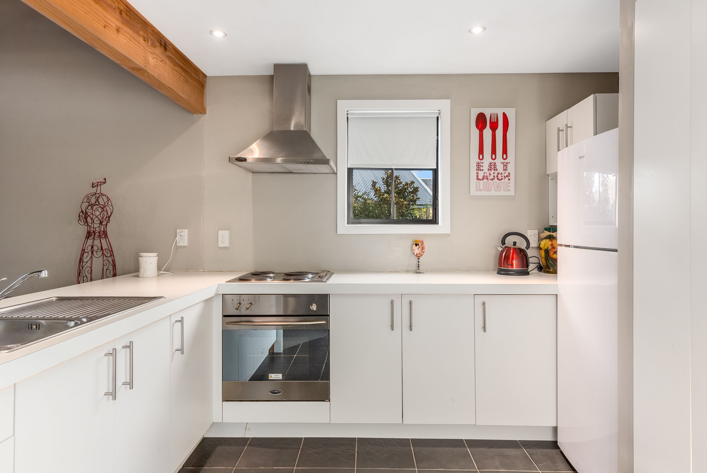 12 Heretaunga Square, Silverstream, Upper Hutt City