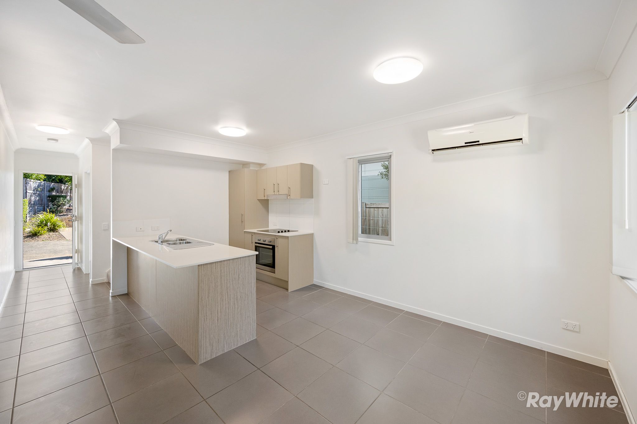 16/2 Beezley Street — photo 6 of 15