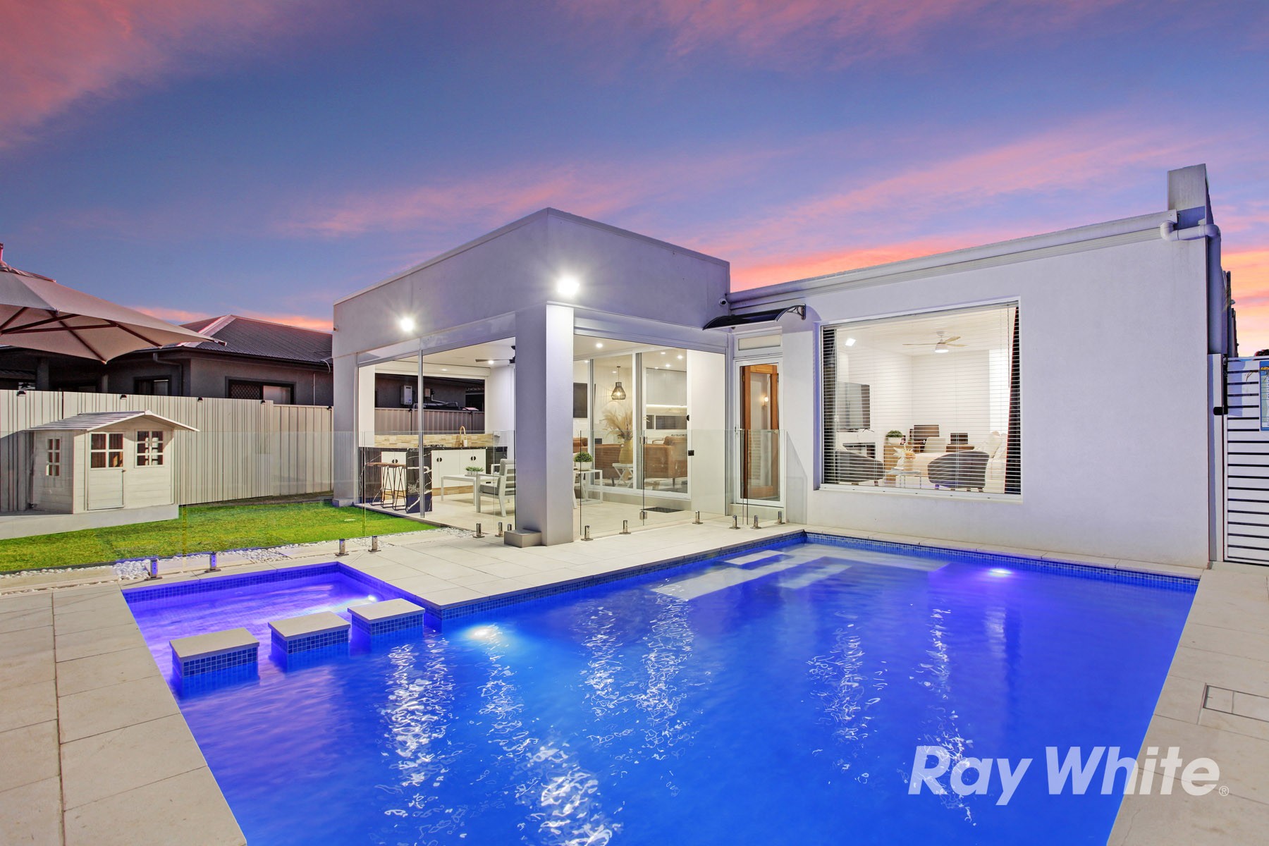2 Augusta Place, St Clair, NSW 2759
