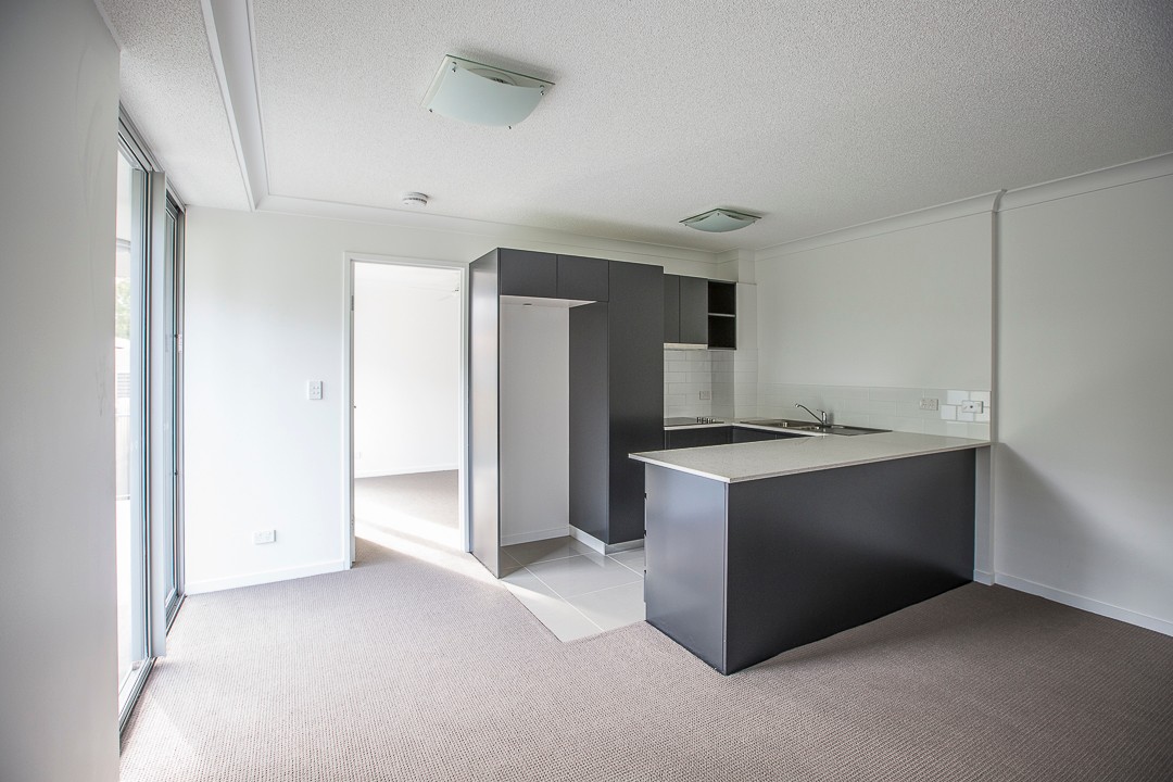 4/14-16 Proud Street, Labrador, QLD 4215
