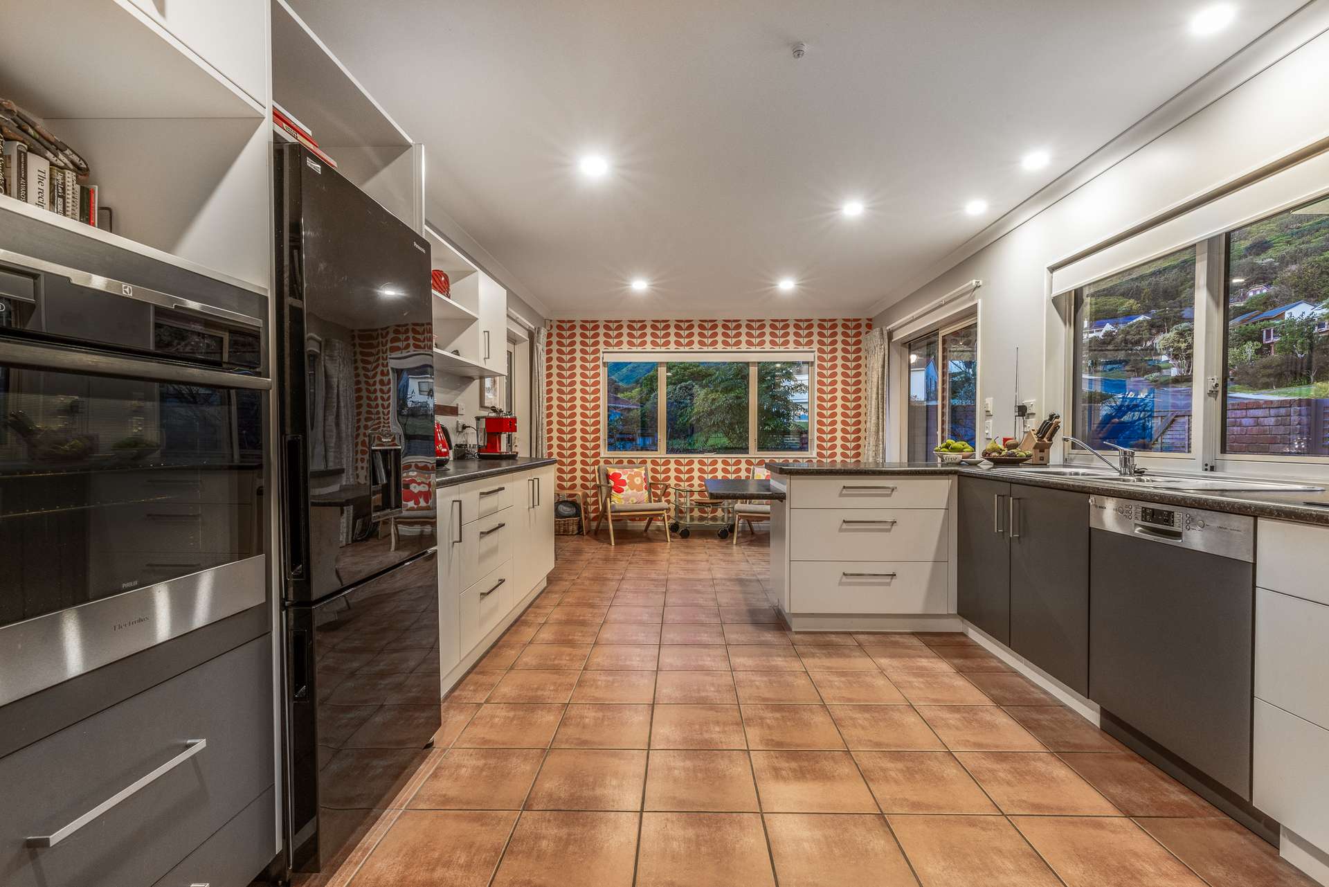 152 Winara Avenue photo 26
