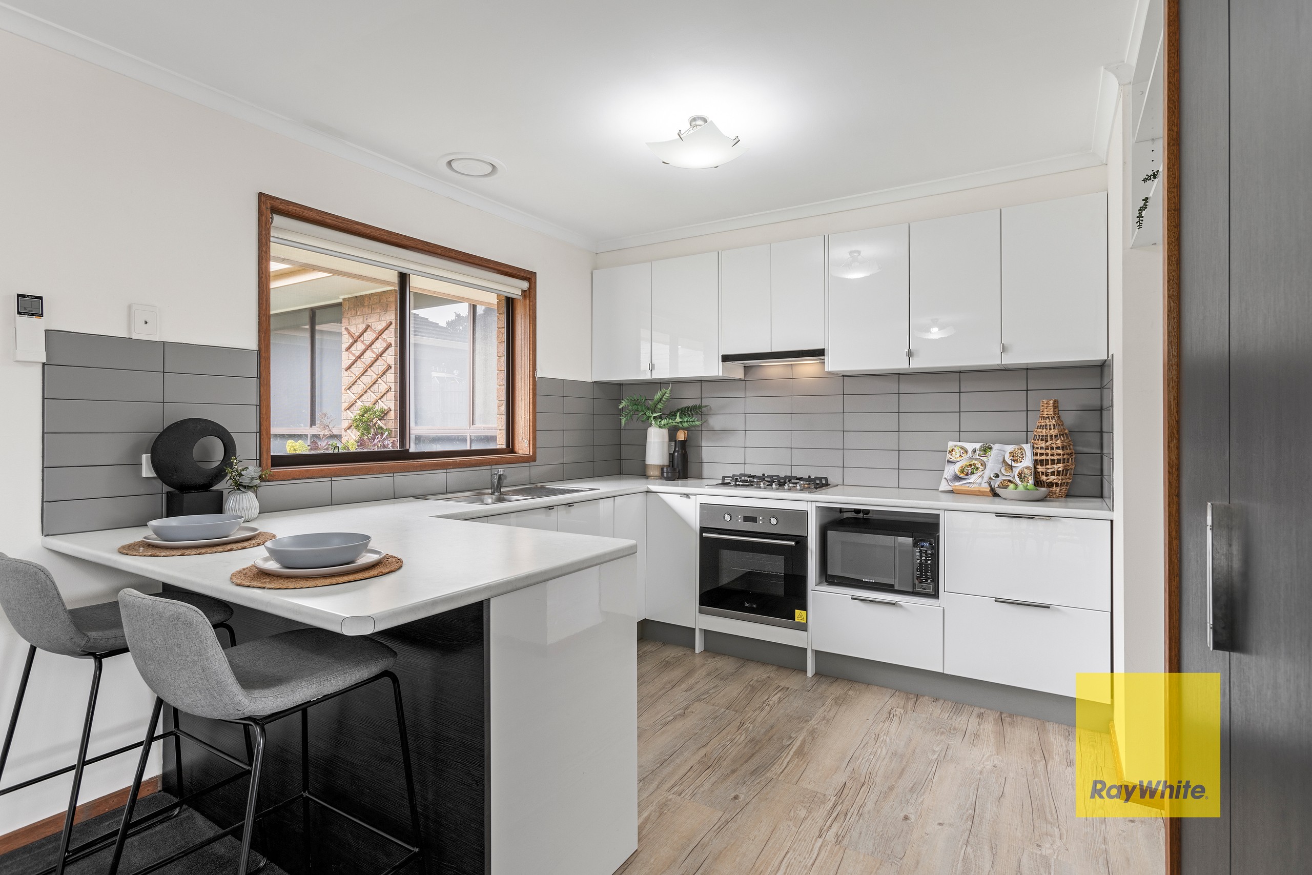 1/24 Percy Street, Newtown, VIC 3220