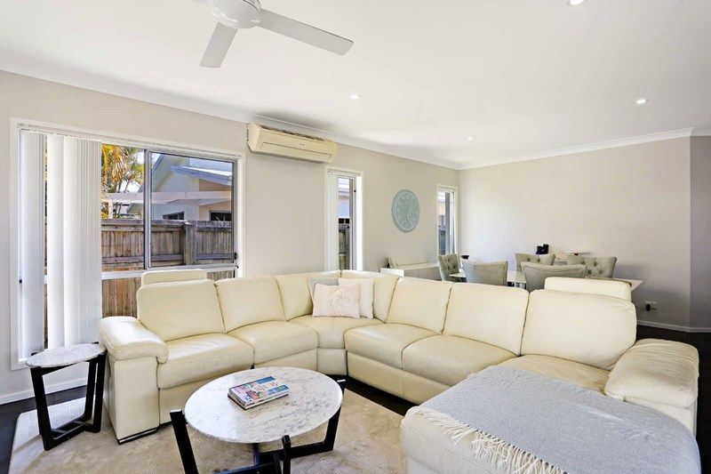 6A Sumatra Court, Parrearra, QLD 4575