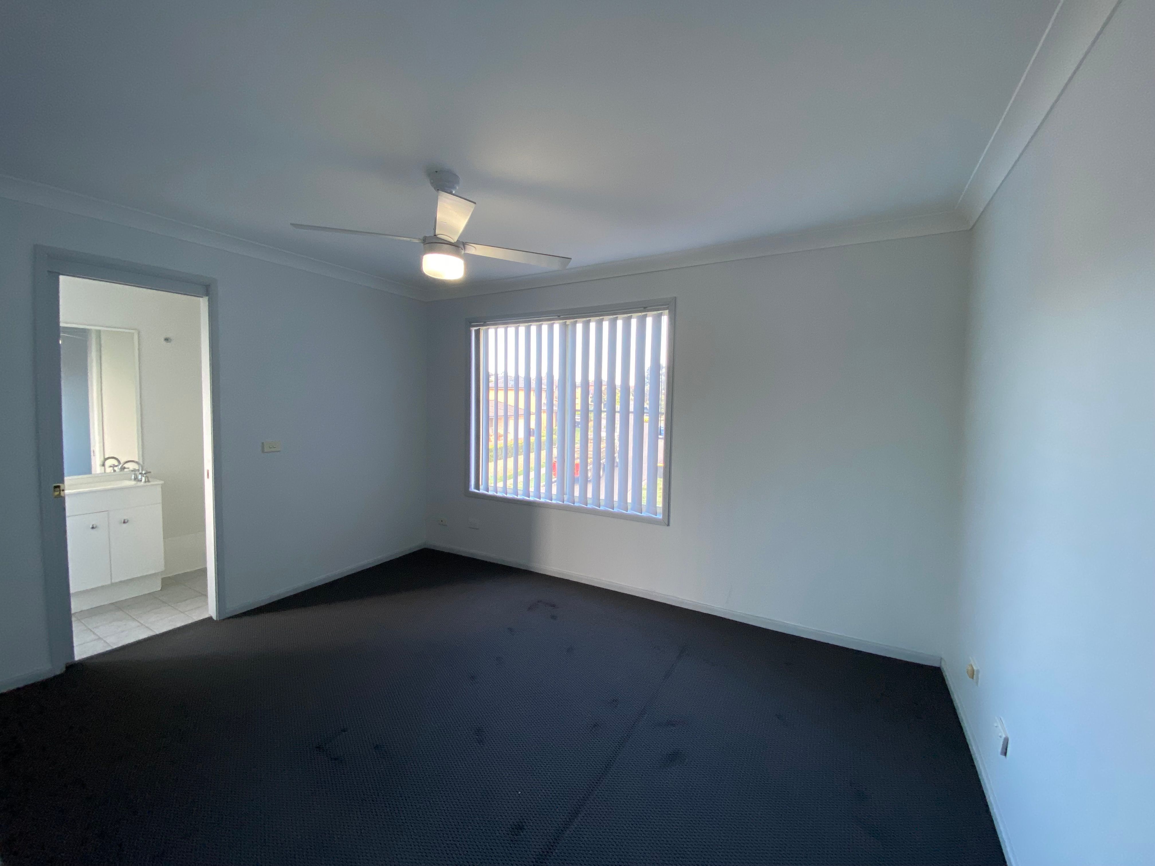 20 Blackburn Avenue, West Hoxton, NSW 2171
