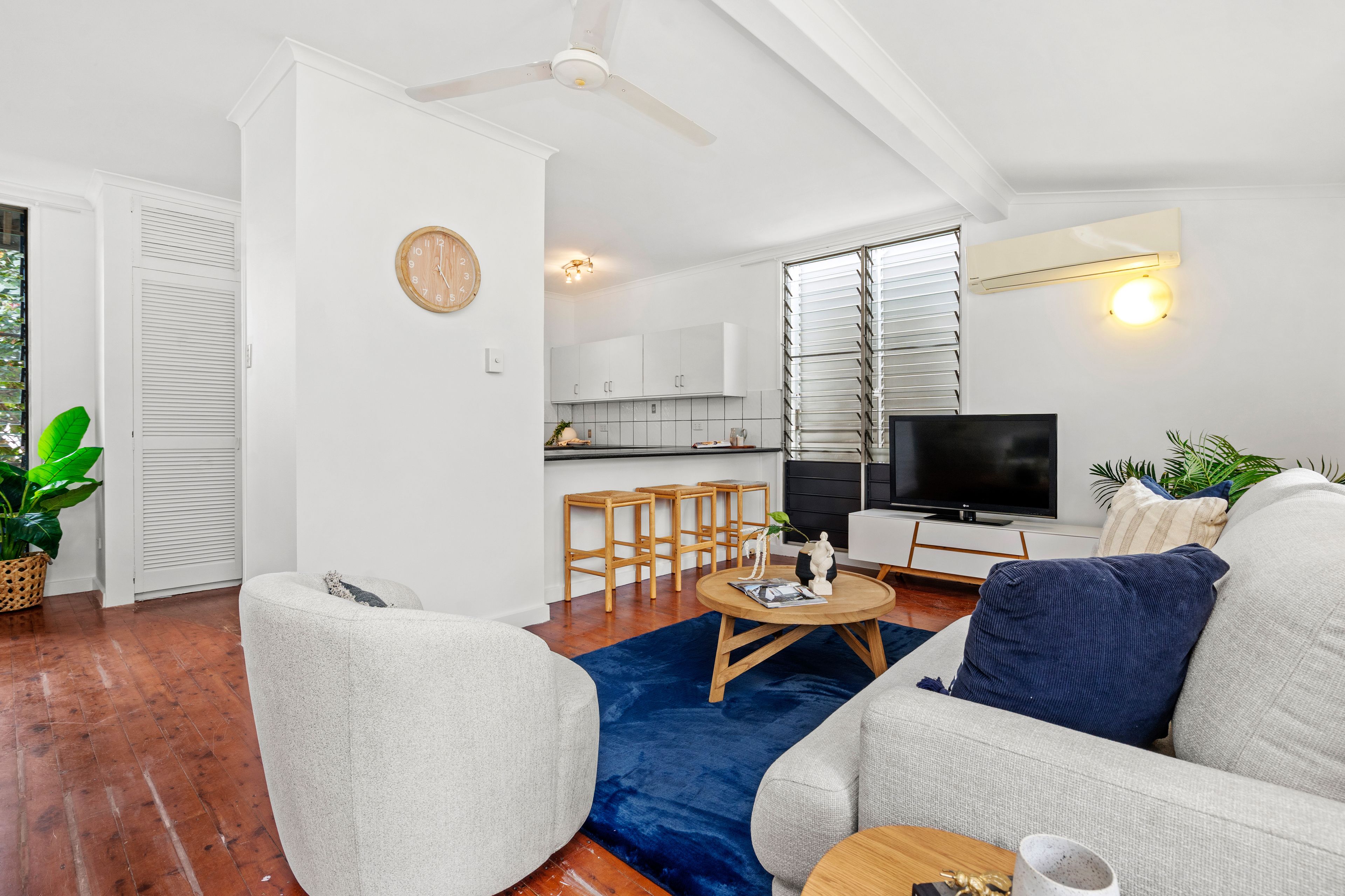 2 Knowles Street — photo 7 of 18