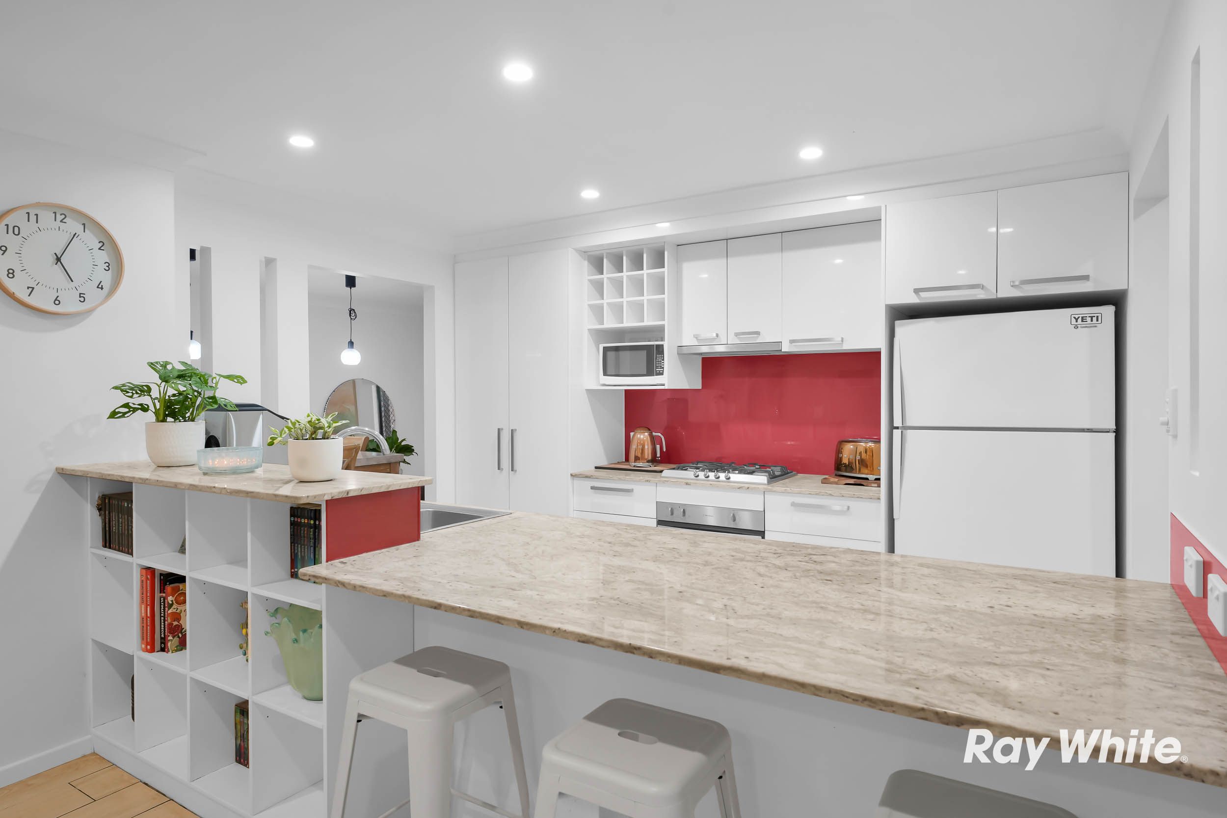 15 Carlos Street — photo 7 of 30