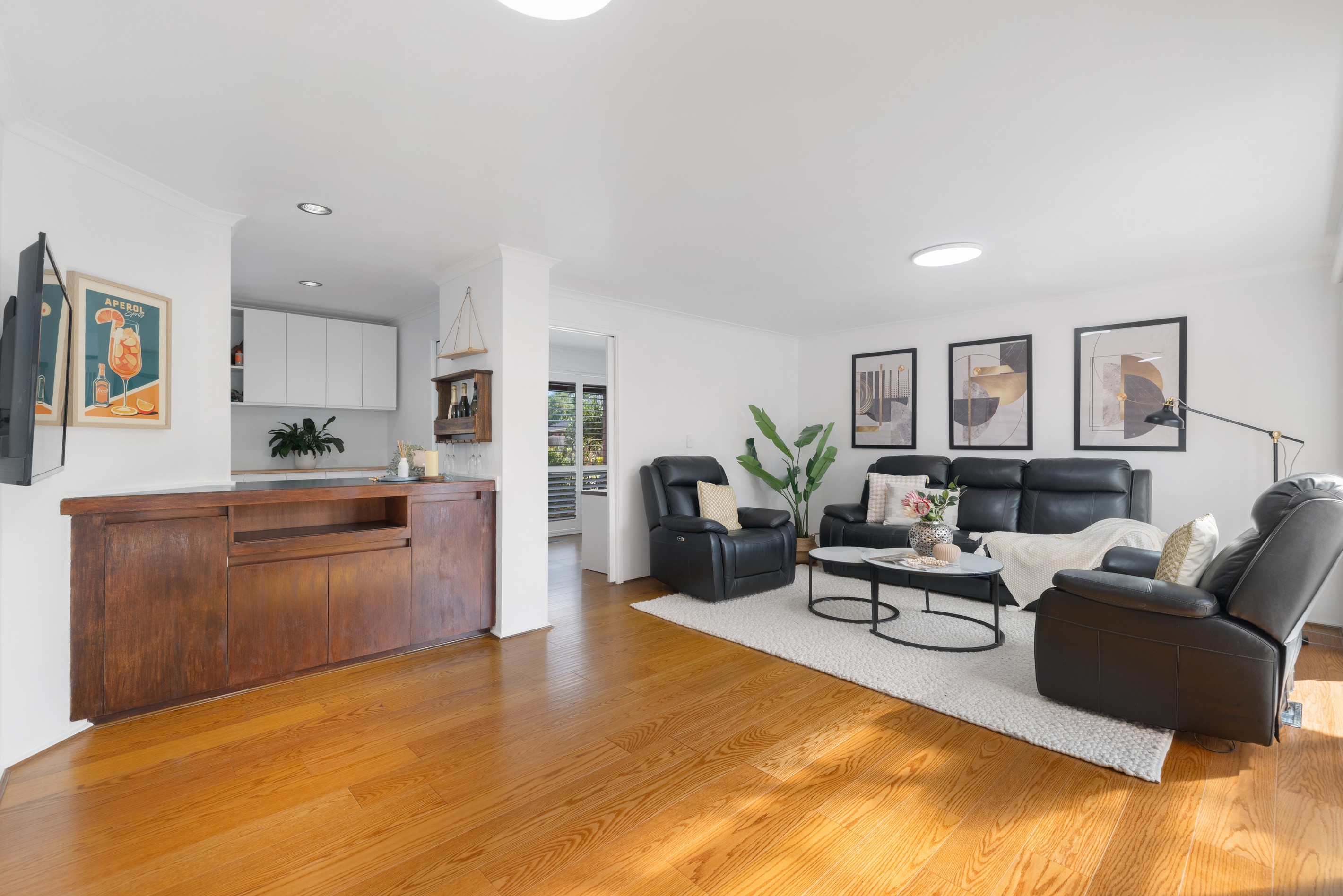 136 Wallace Road, Wantirna South, VIC 3152