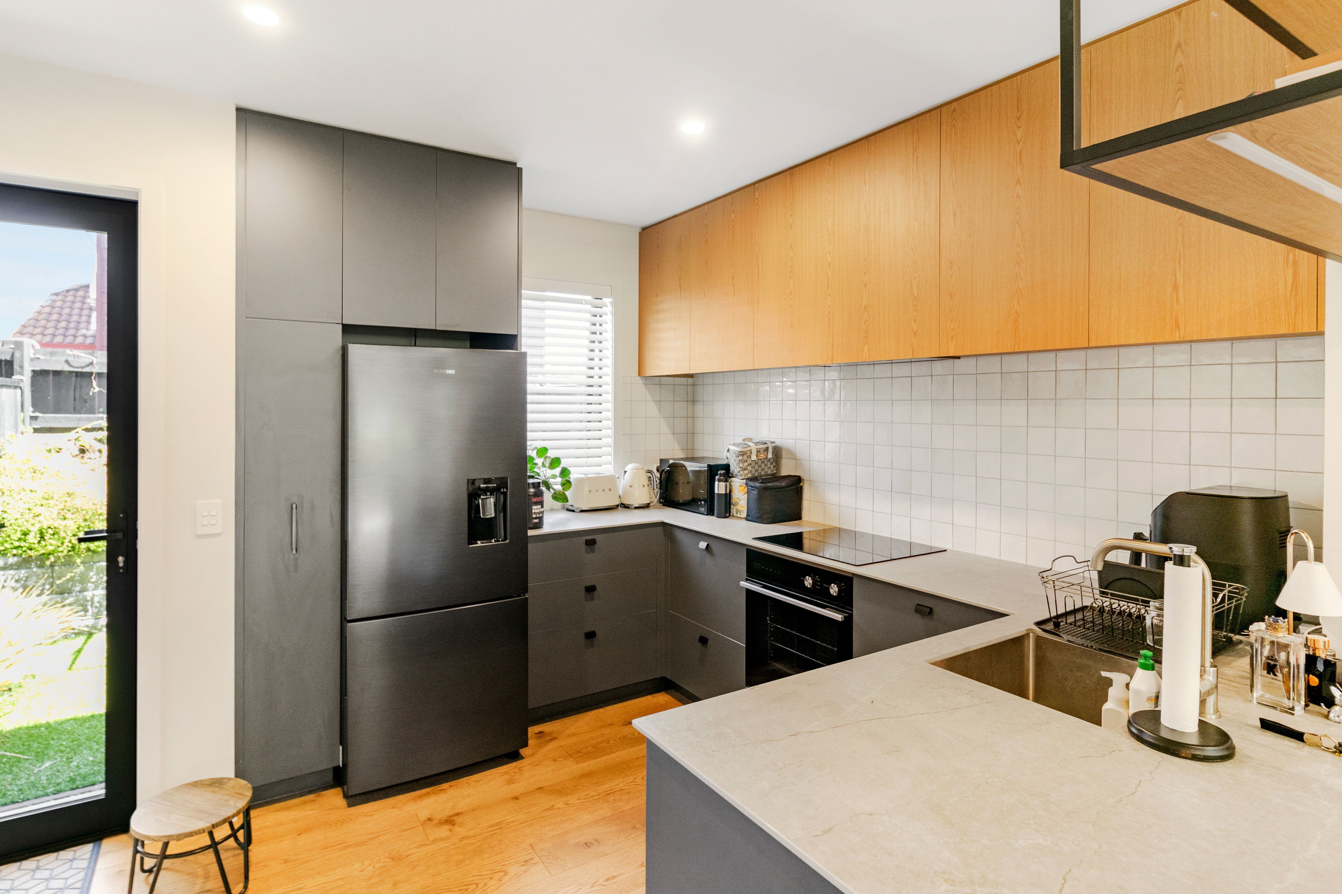6/7 Boyd Avenue, Mangere Bridge, Manukau City