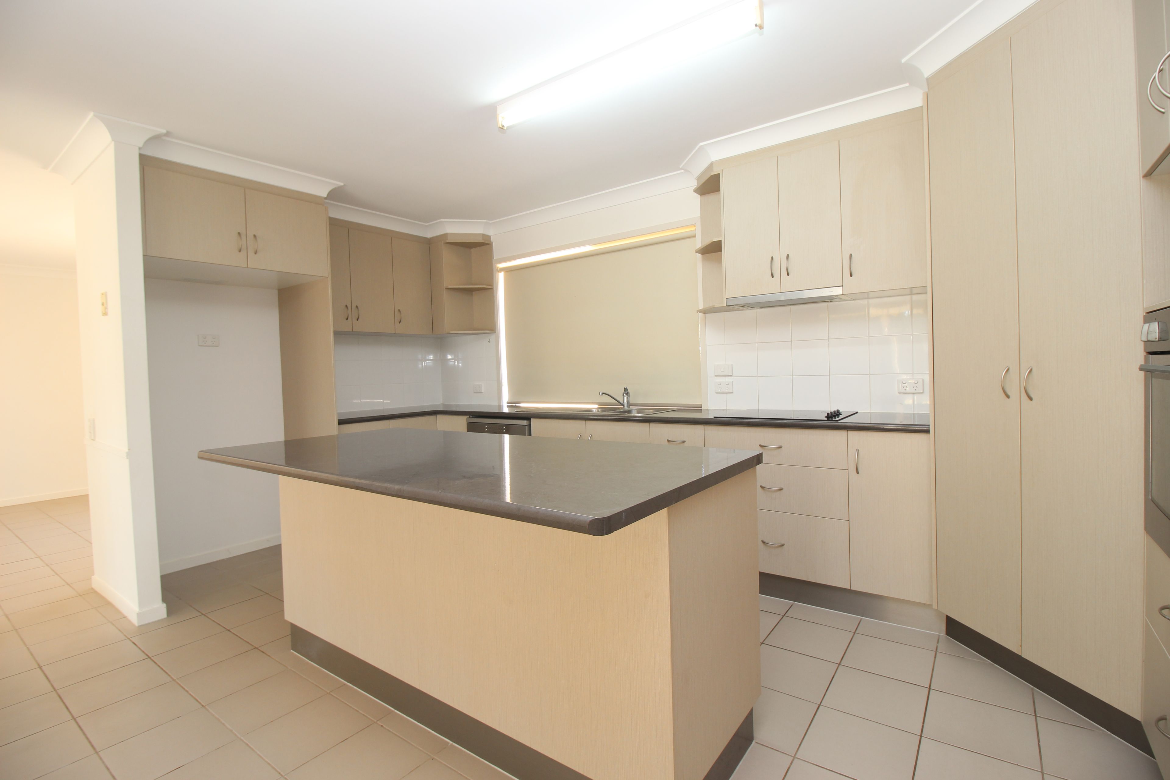 4 Peggy Court, Emerald, QLD 4720