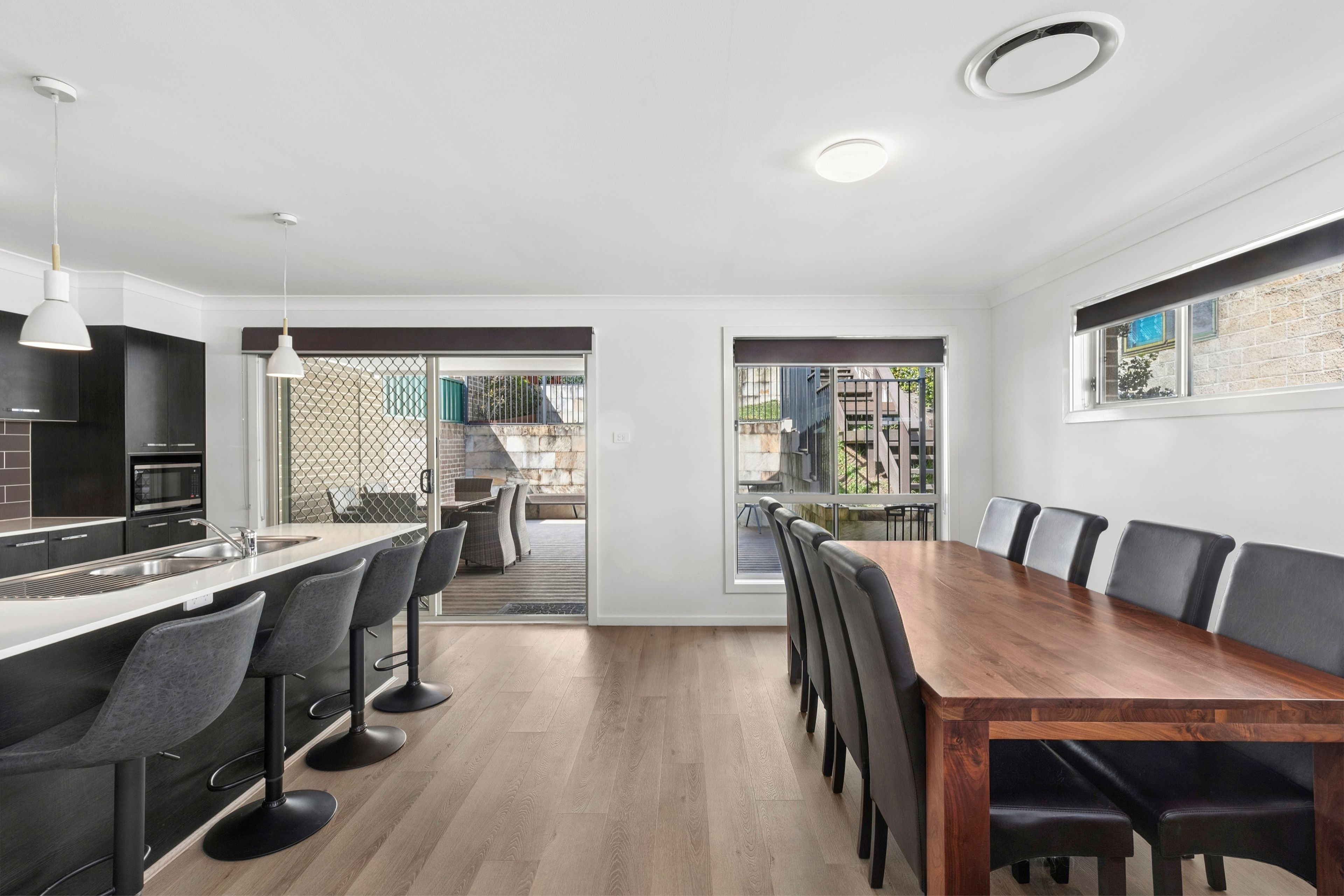 154B National Avenue — photo 3 of 12
