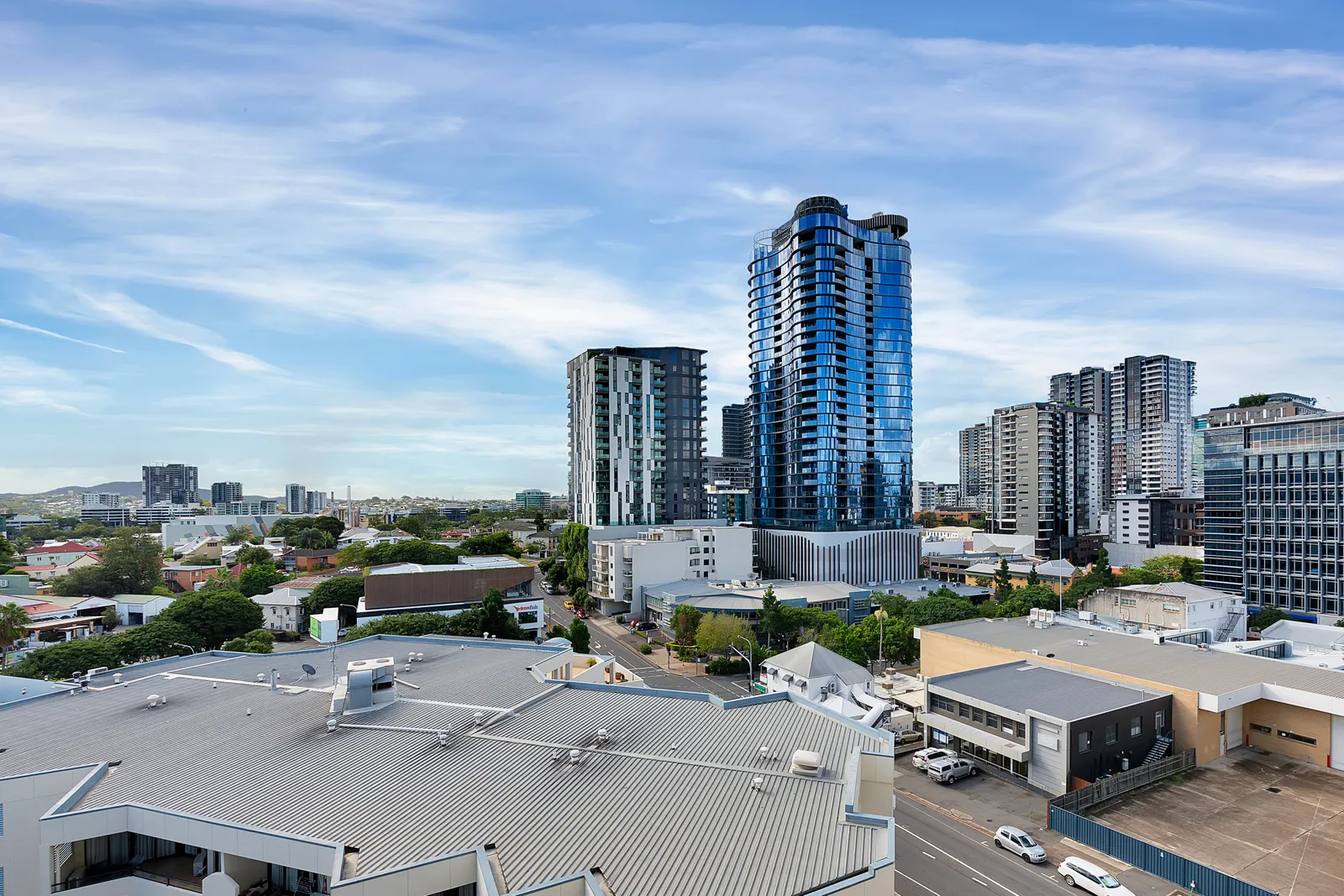2083/9 Edmondstone Street, South Brisbane