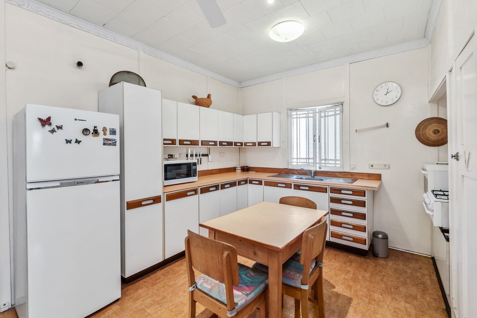 16 Kismet Street, Camp Hill, QLD 4152