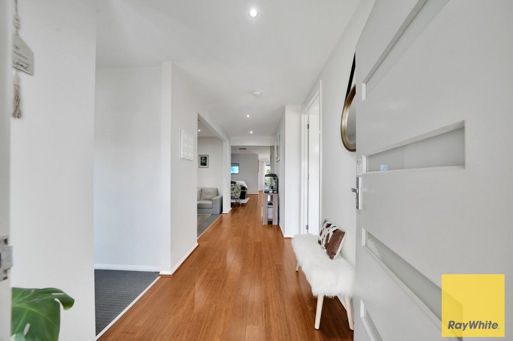 33 Arbourton Avenue, AINTREE, VIC 3336