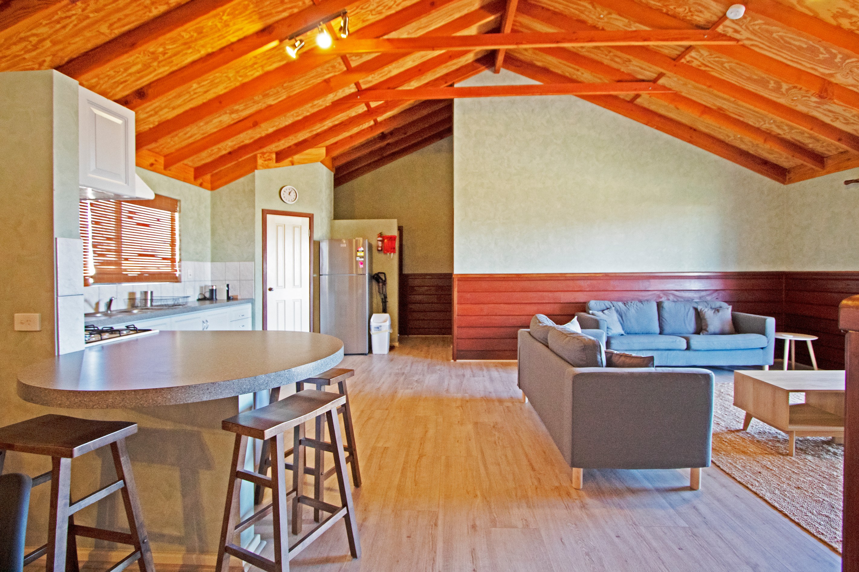 9 Coubrough Place, Jurien Bay, WA 6516