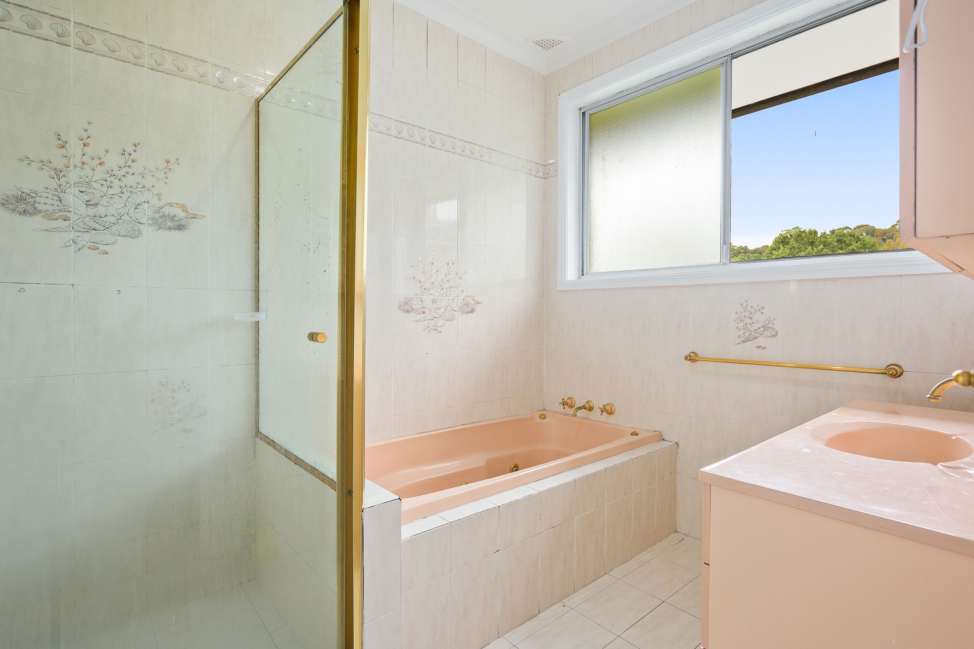 1 Rhodes Avenue, Balgownie, NSW 2519 House for Sale Ray White