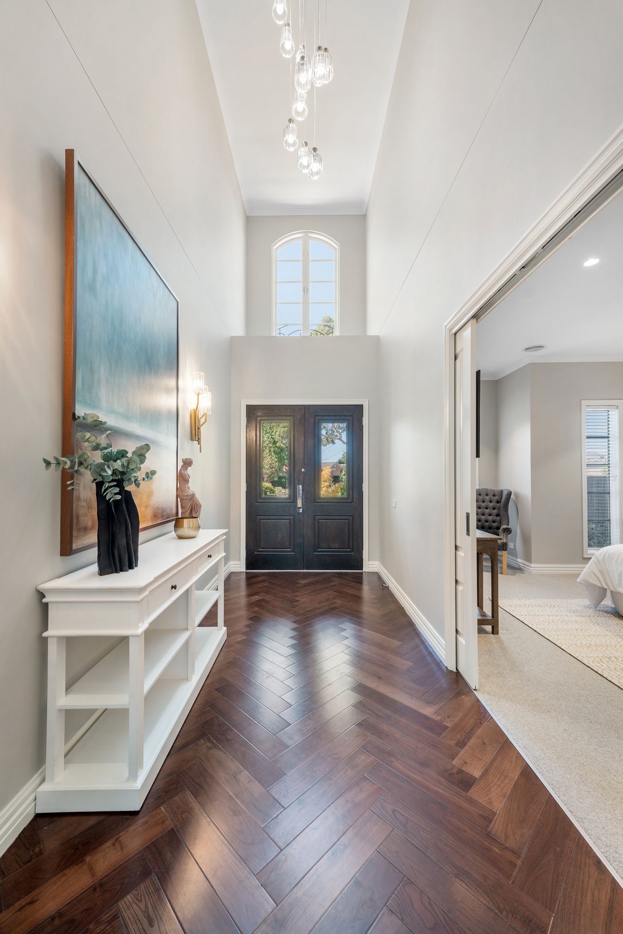 5 Sartre Court, Glen Waverley, VIC 3150