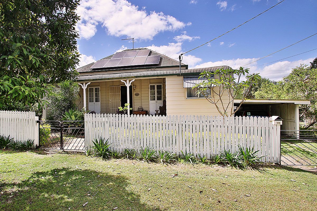 108 Aspinall Street, Leichhardt, QLD 4305