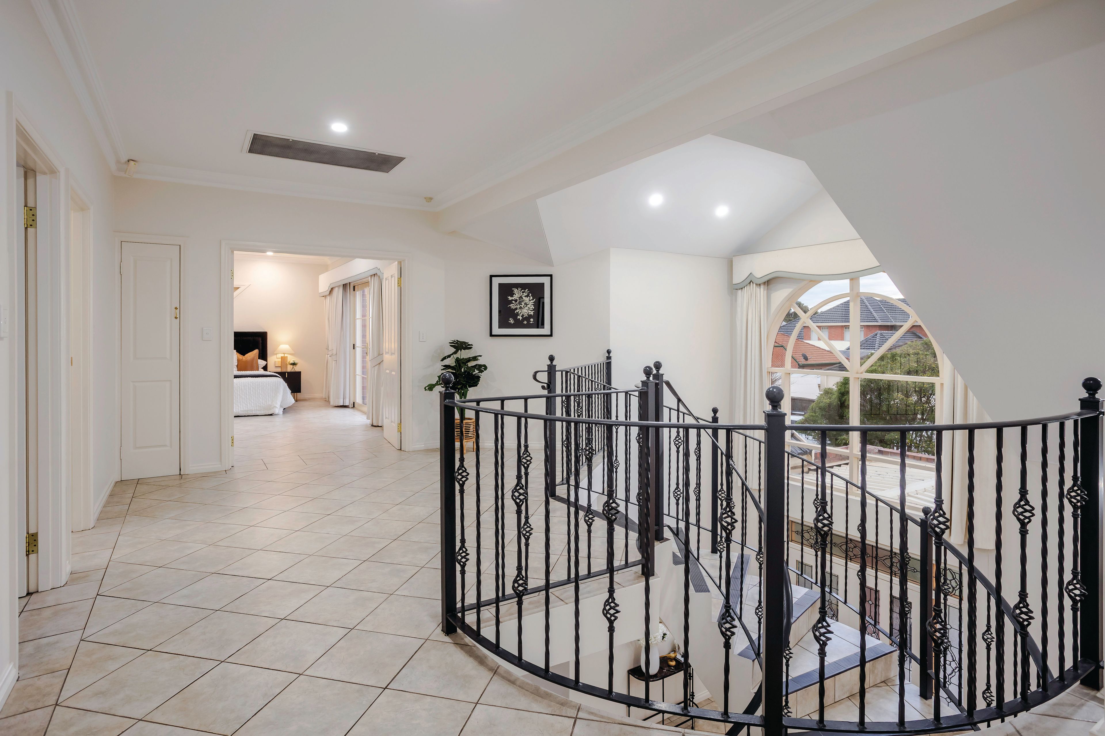 1 Cassia Crescent — photo 20 of 30