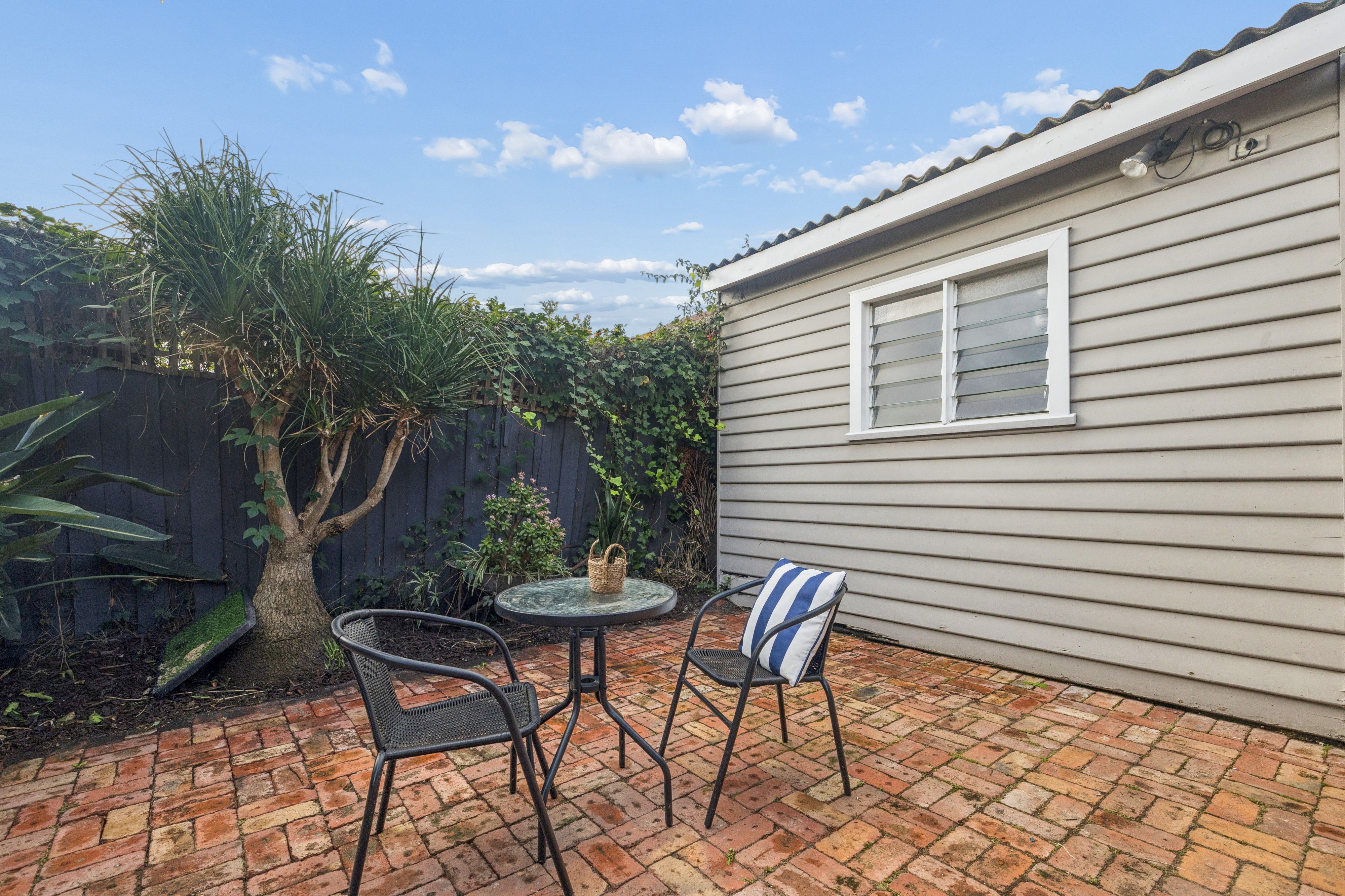 60 Blackwood Street — photo 13 of 14