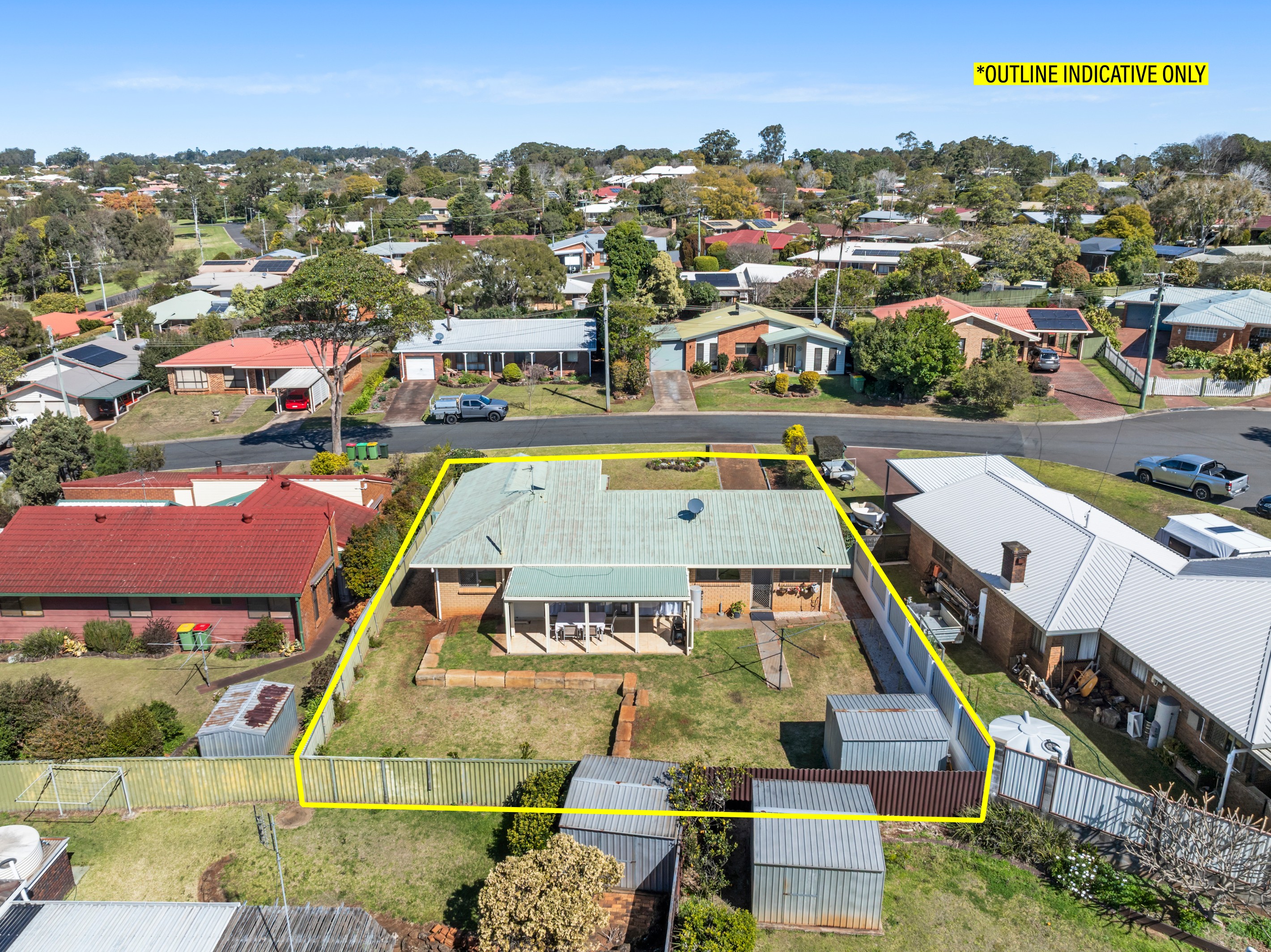 9 Zoe Court, Centenary Heights, QLD 4350