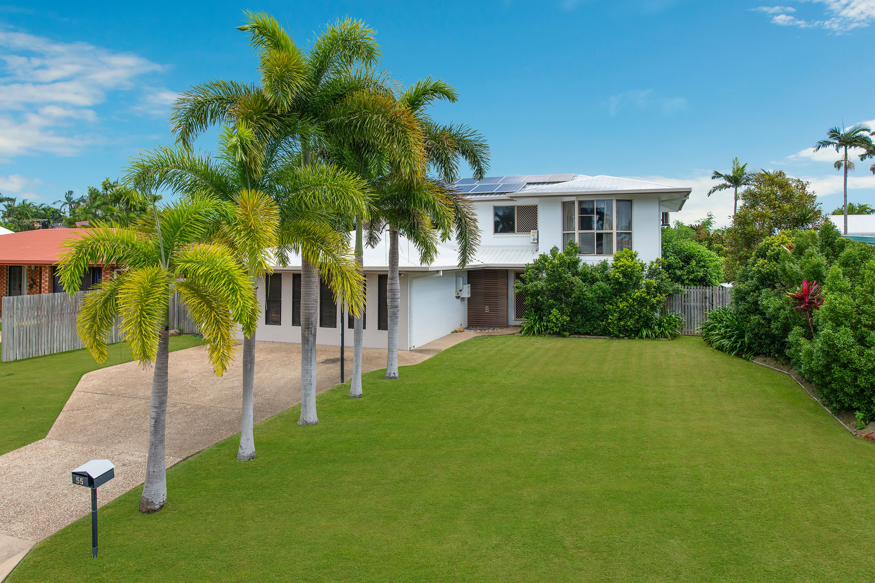 55 Whitsunday Drive, Kirwan, QLD 4817