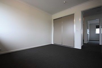92 (lot 512) Holiday Avenue, Edmondson Park, NSW 2174