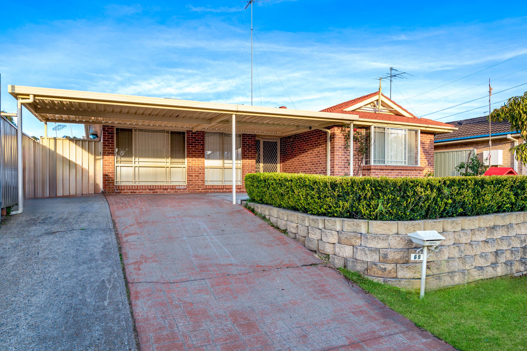 69 Woodlands Drive, Glenmore Park, NSW 2745