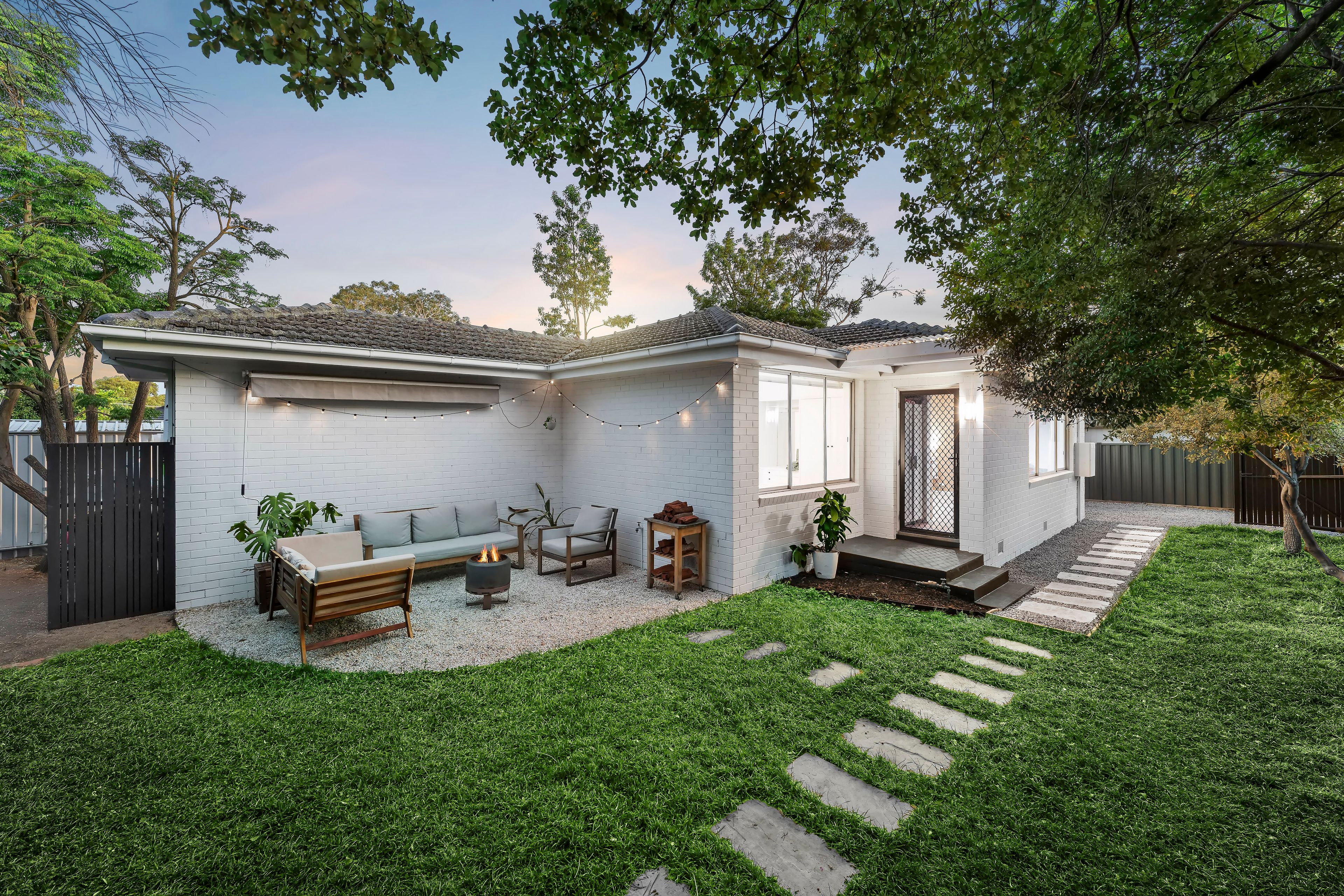 2/262 Waiora Road, Macleod VIC 3085