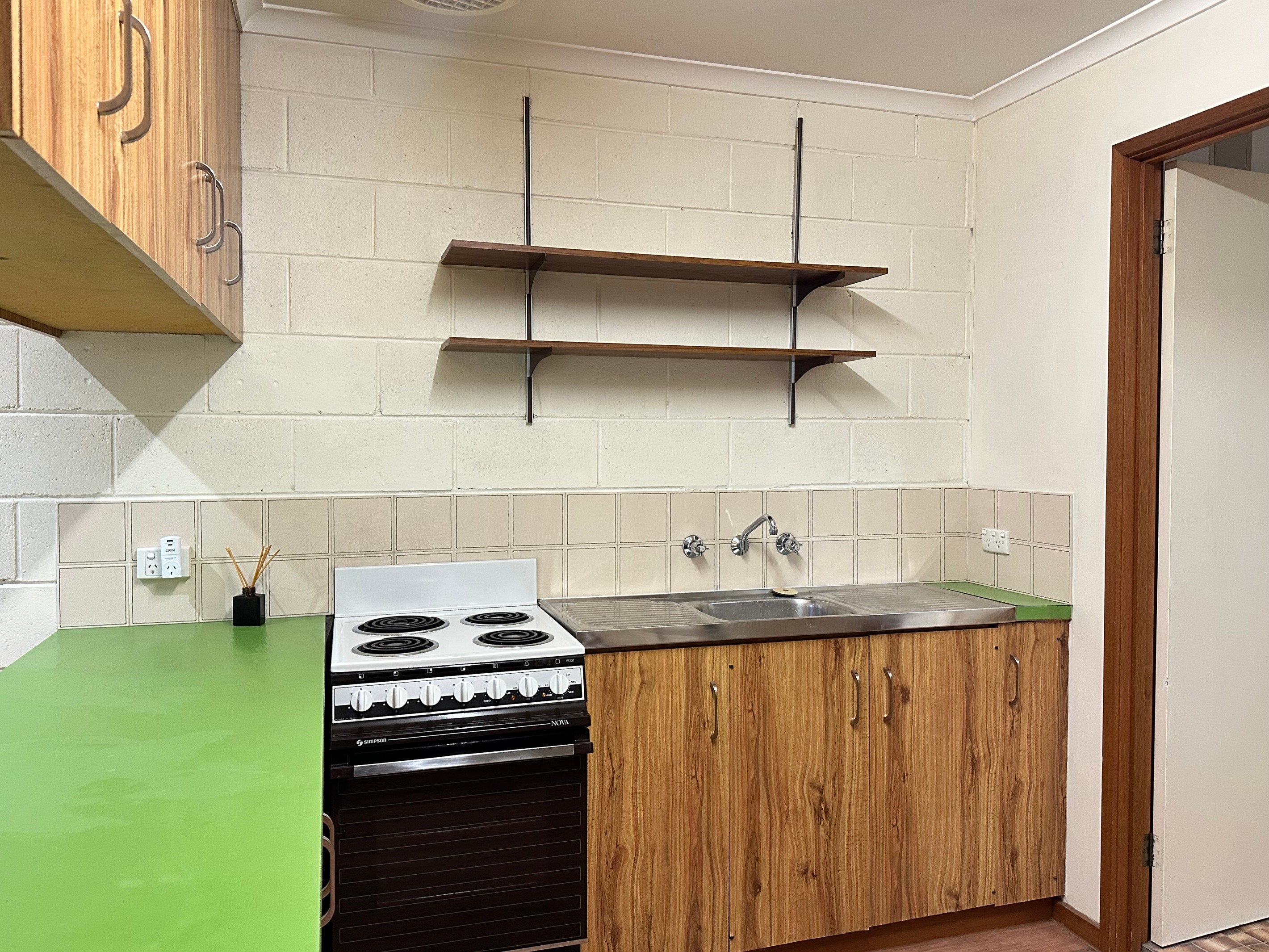 4/612 Hague Street, Lavington, NSW 2641