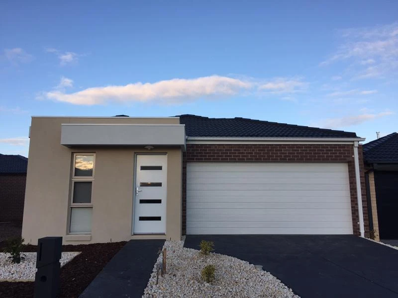 24 Elsham Grove, Truganina, VIC 3029