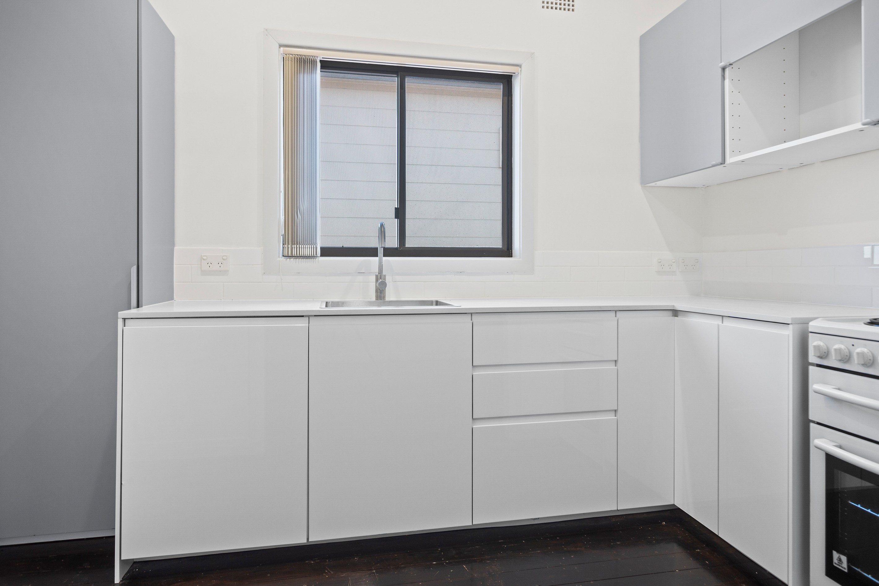 10 Perth Road, Port Kembla, NSW 2505