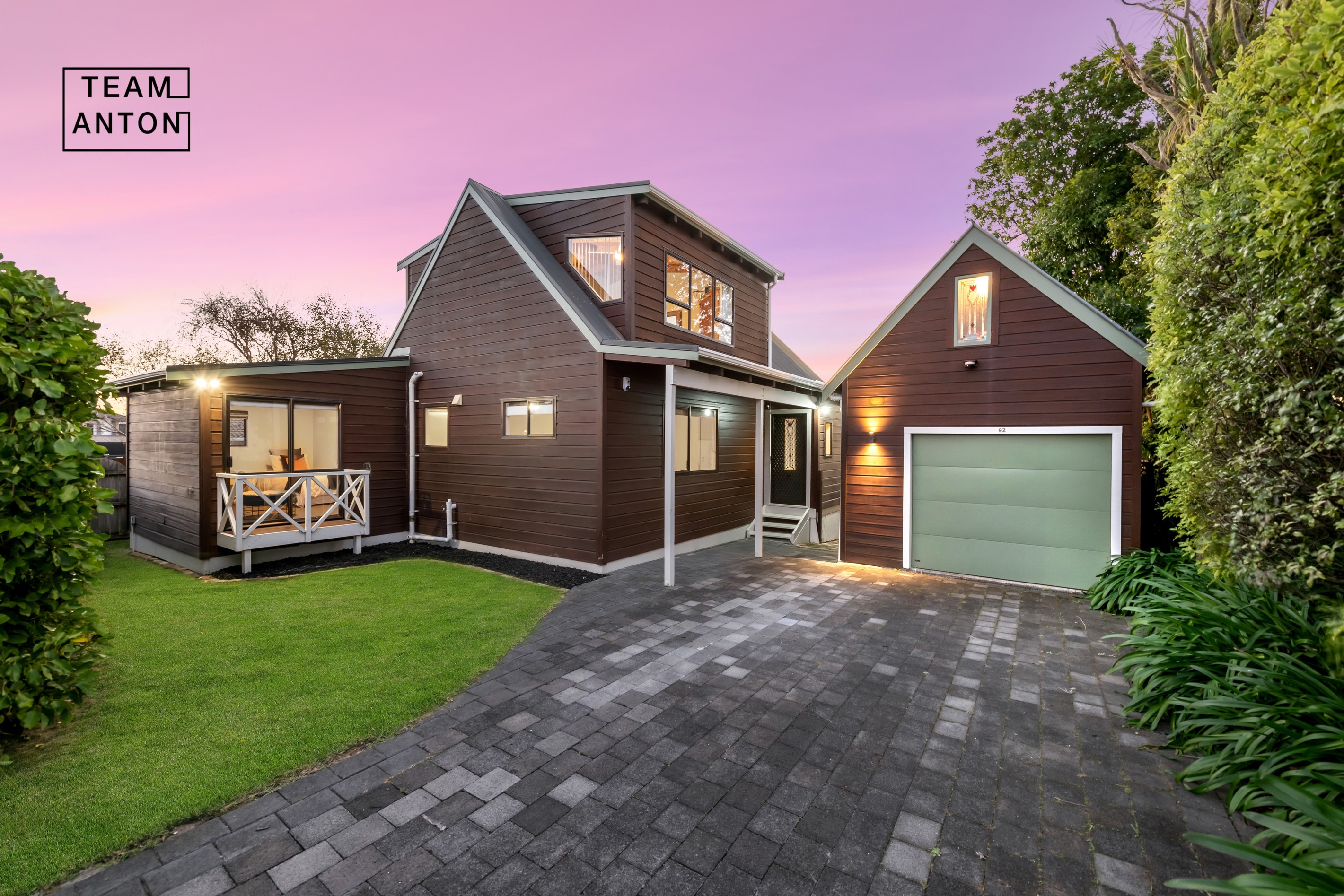 92 Hutchinsons Road, Bucklands Beach, Manukau City