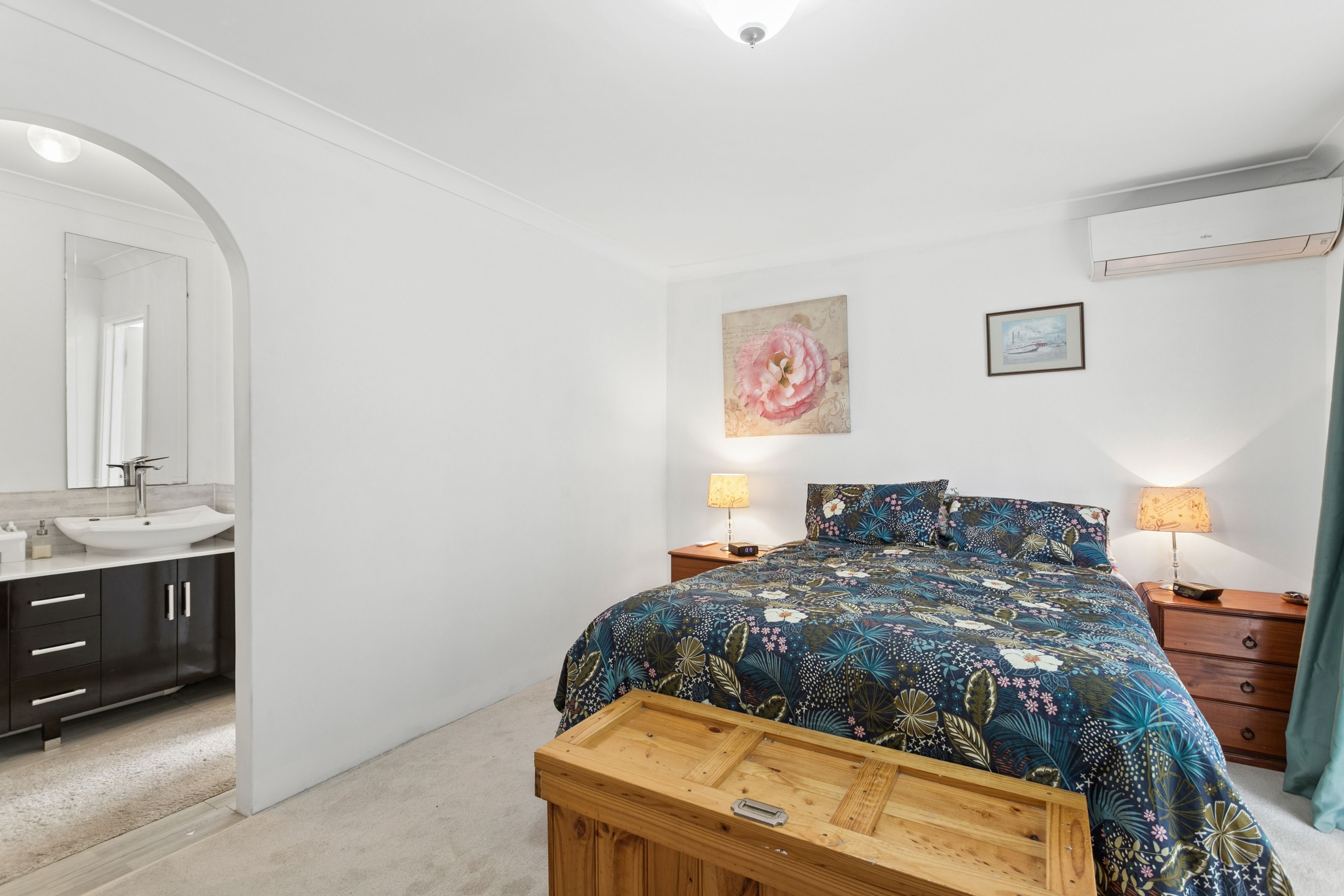 3 Hampstead Court — photo 12 of 27