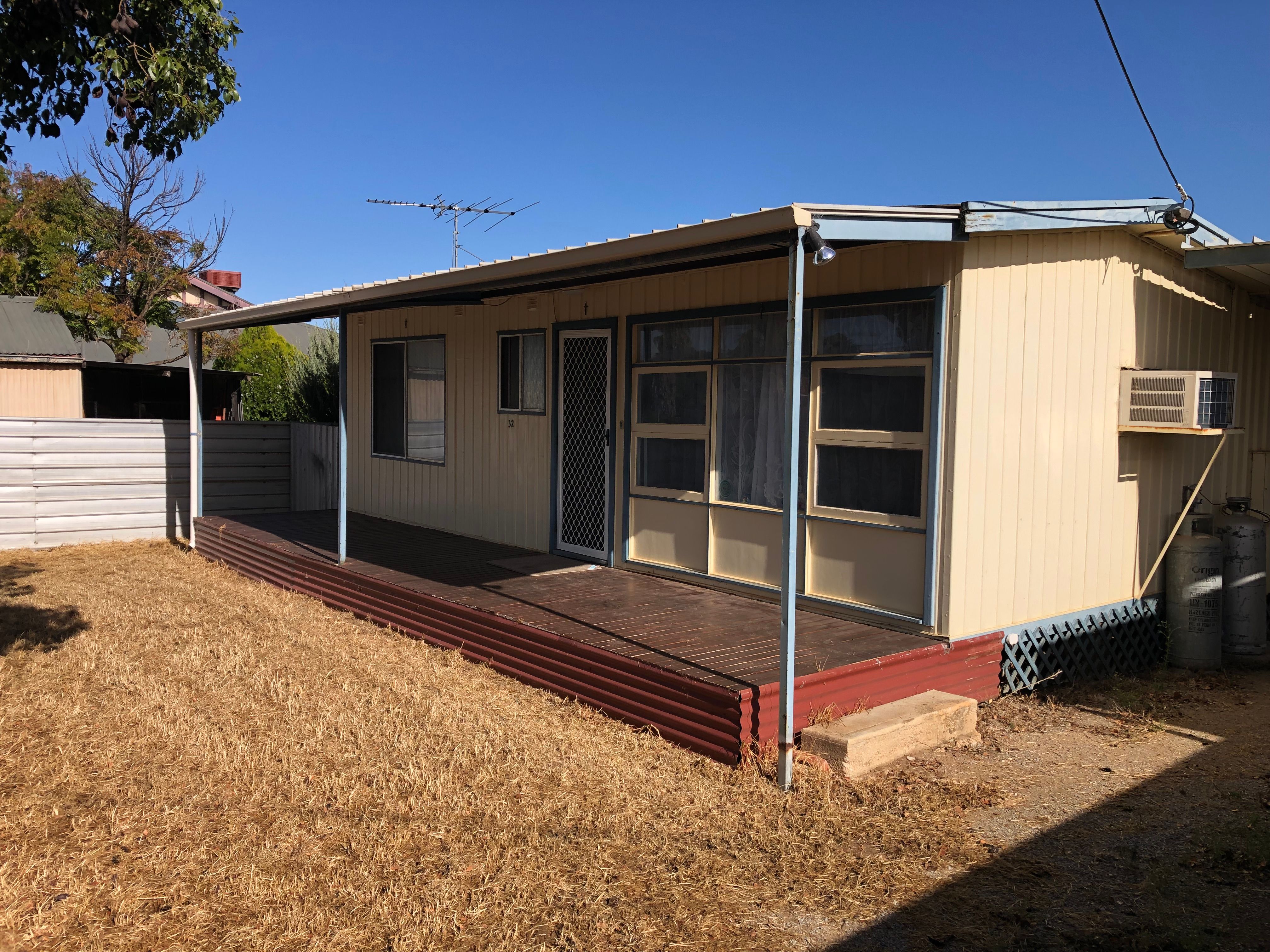 32 Caroline Street, Maitland, SA 5573