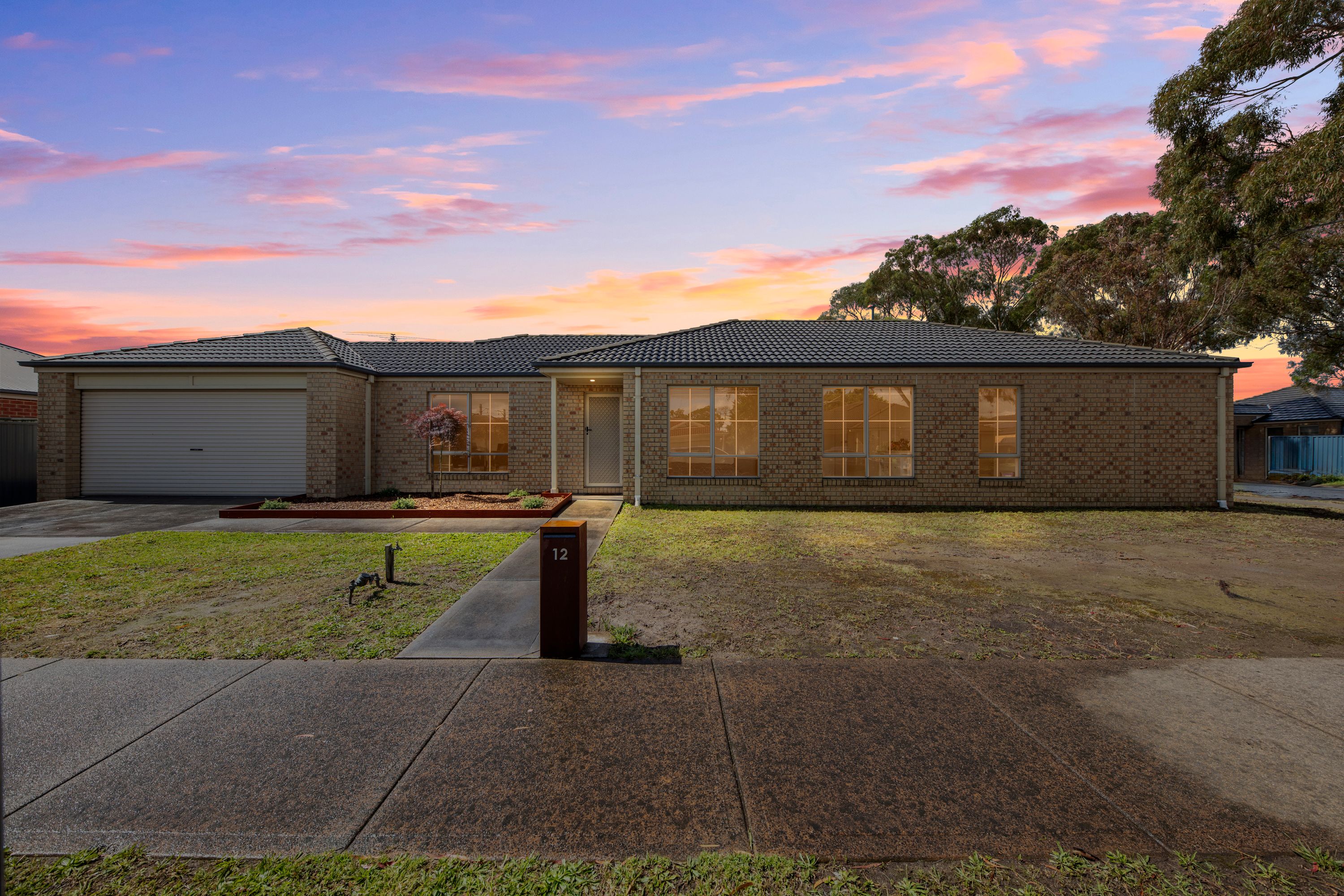 12 Mallee Circuit
