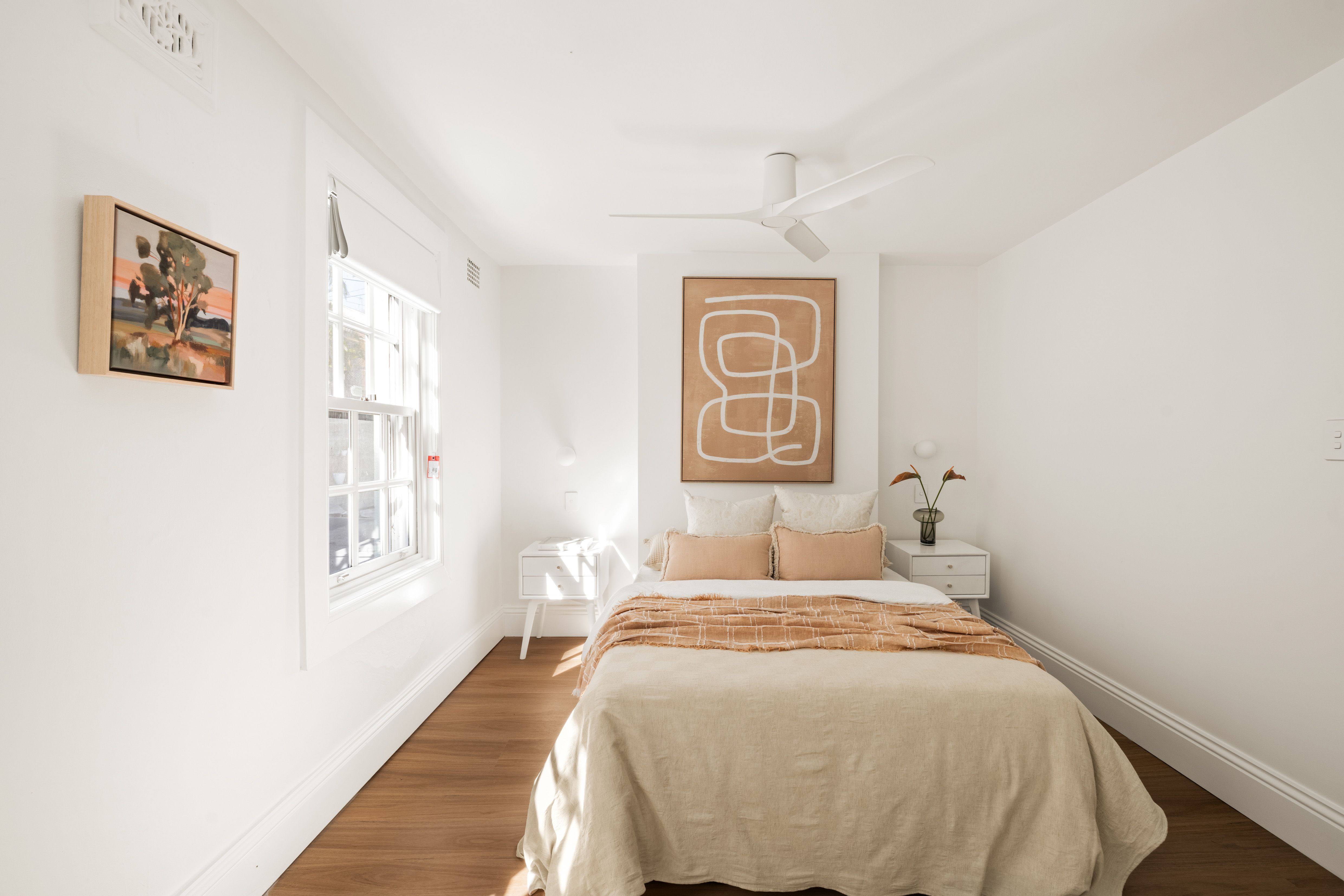 11 Little Bloomfield Street — photo 7 of 10