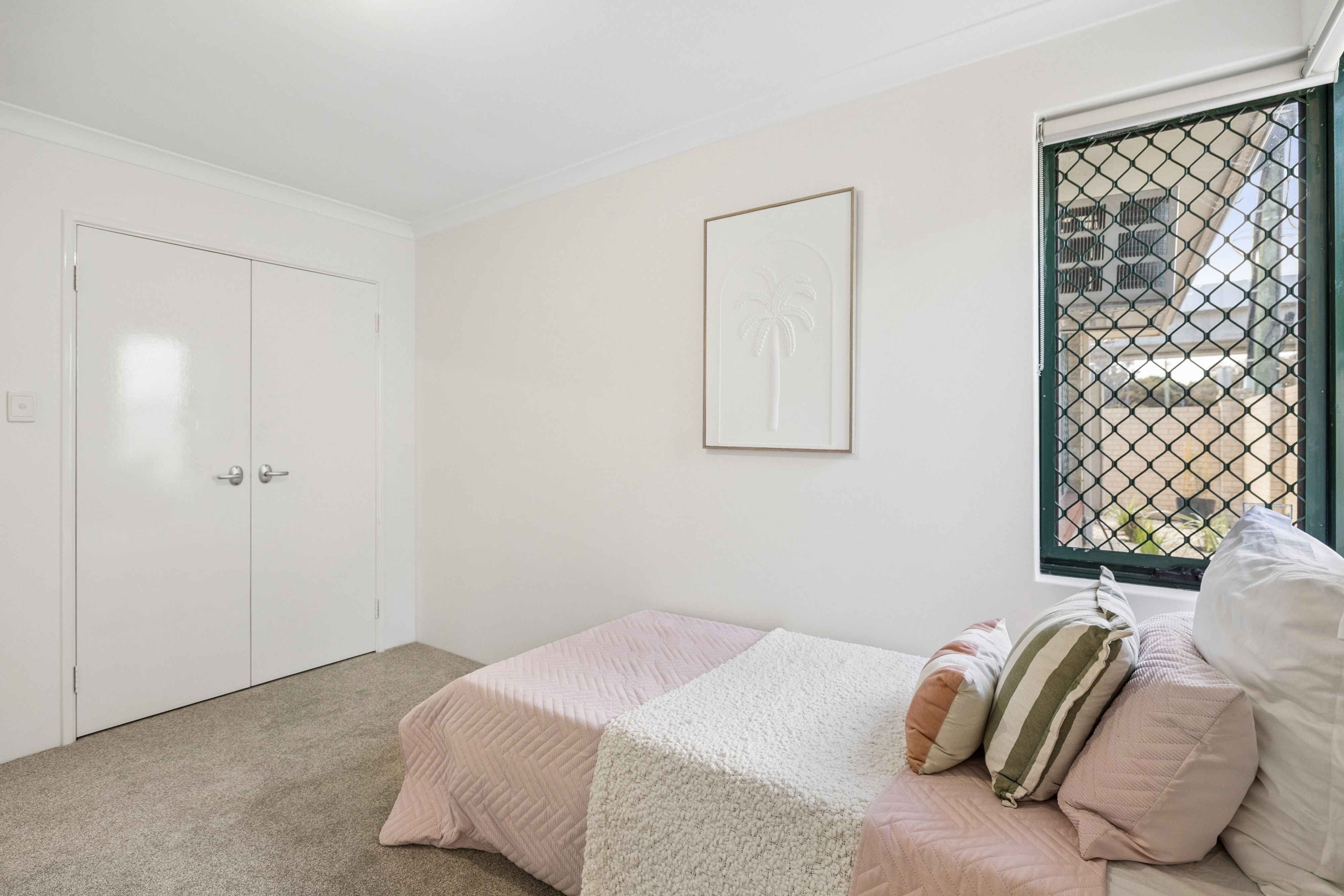 1/205-207 Sevenoaks Street — photo 25 of 28