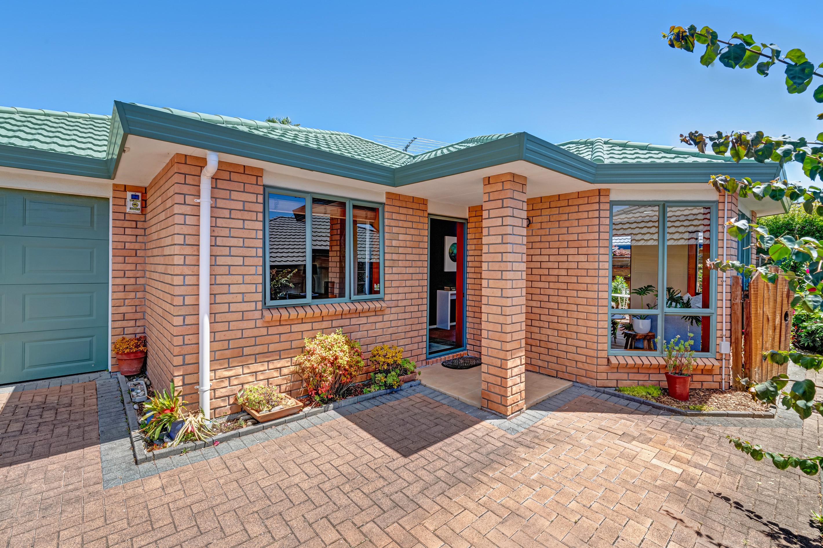 20 Red Hibiscus Road, Stanmore Bay, Rodney