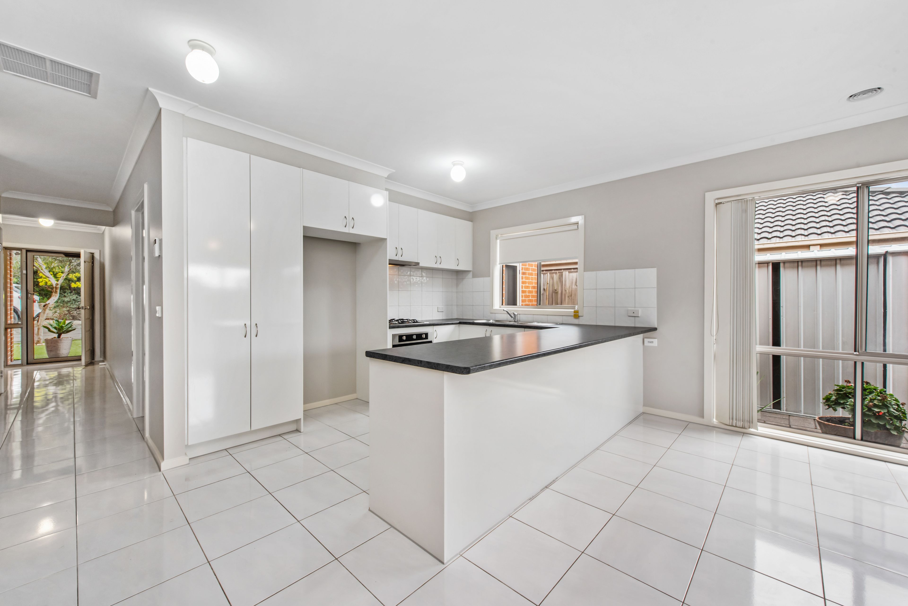 5/143 Ahern Road, Pakenham, VIC 3810
