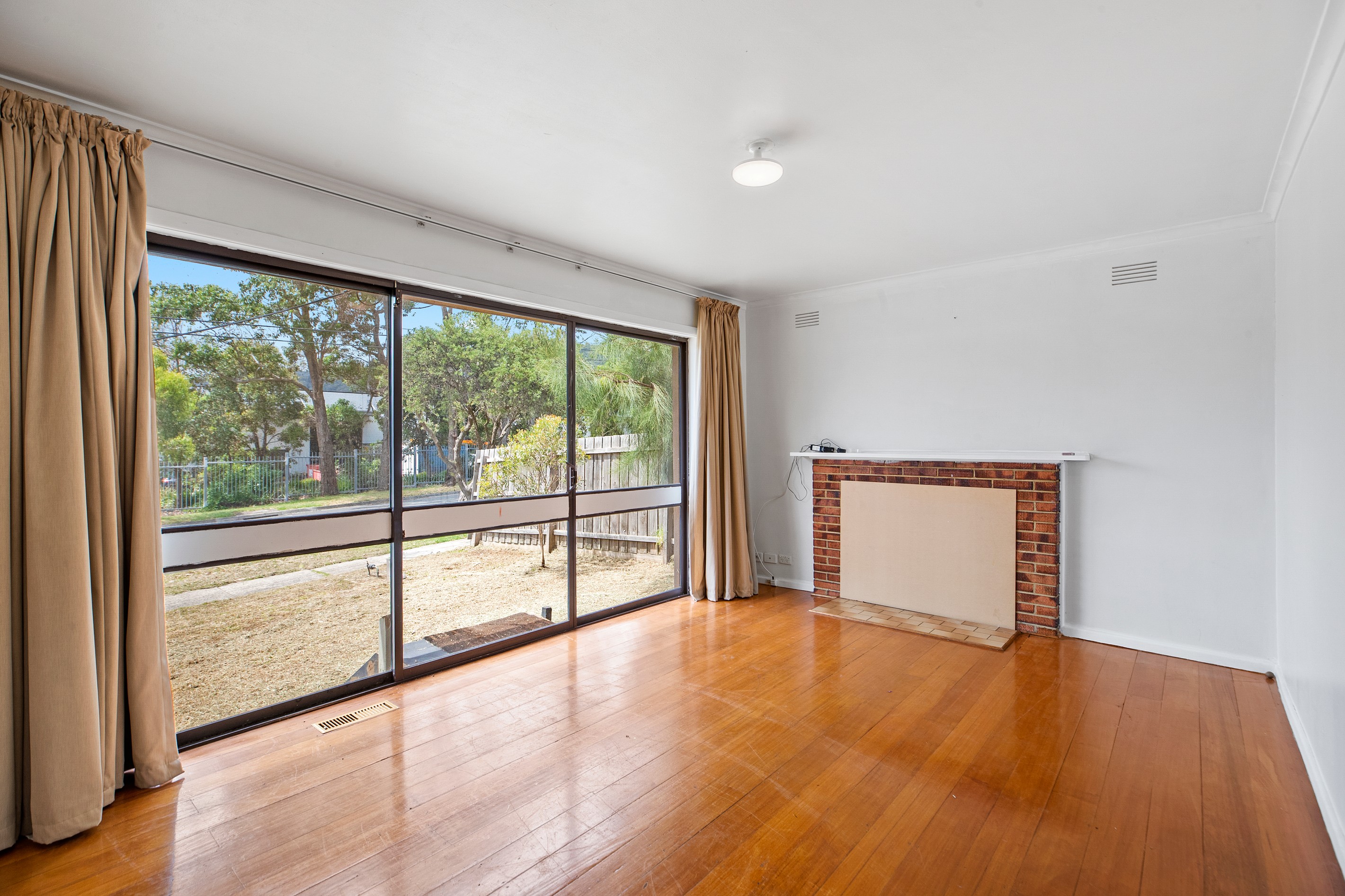 1/18 Cornhill Street, Ferntree Gully, VIC 3156