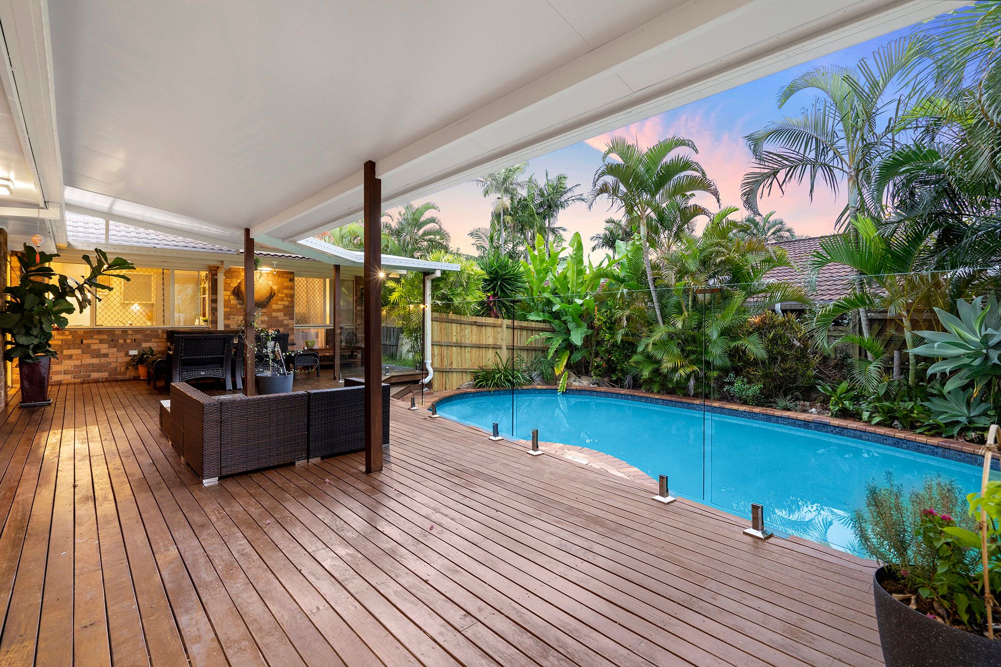 16 Chateau Street, Calamvale, QLD 4116