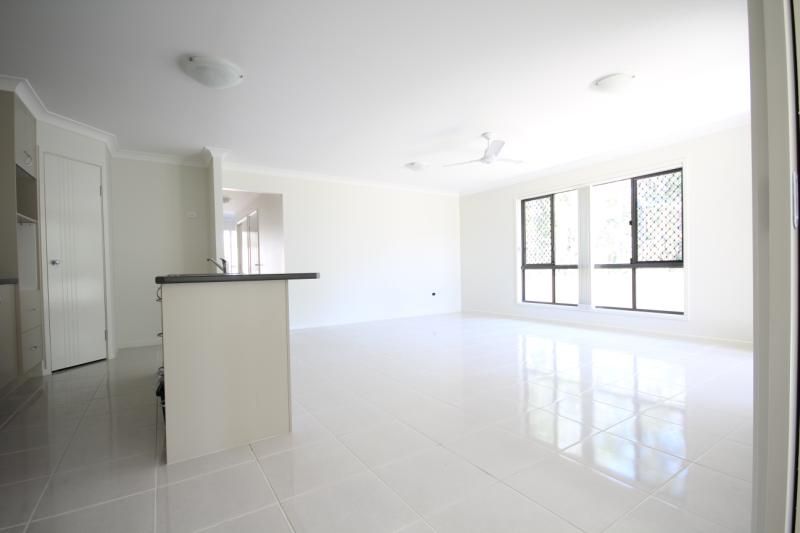 3 Roy Street, Bellbird Park, QLD 4300