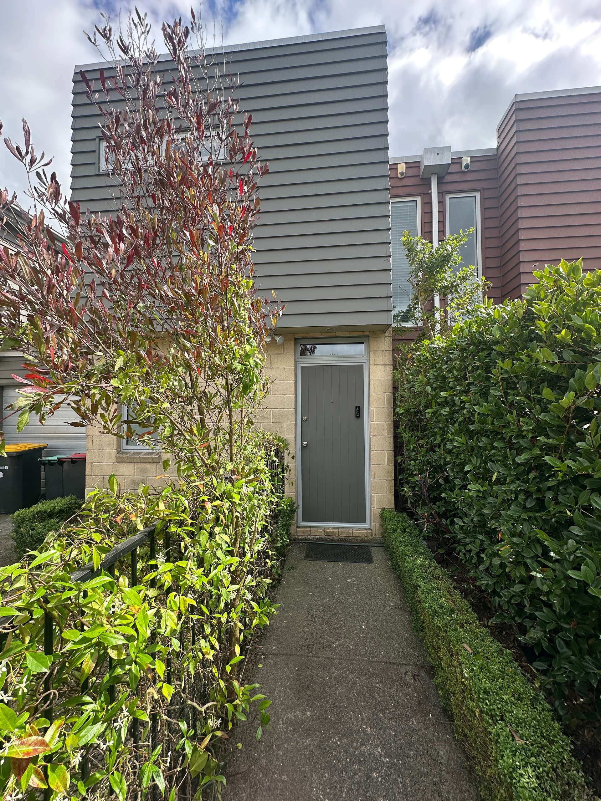 8a Burdale Street photo 13